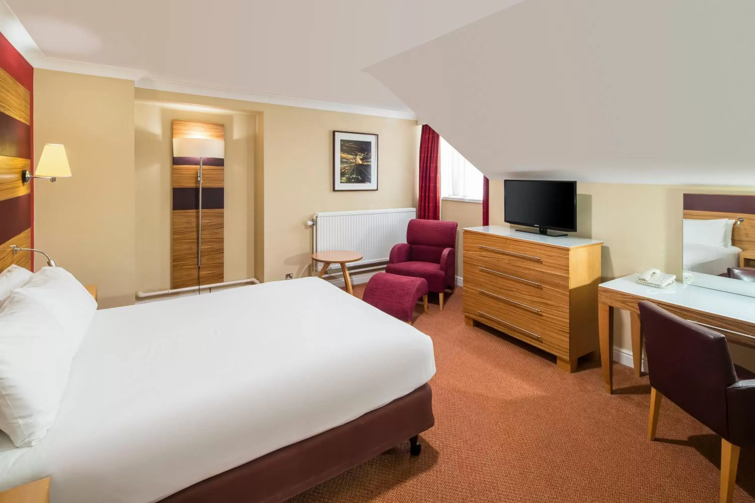Photo of the whole room in Crowne Plaza Chester, an IHG Hotel