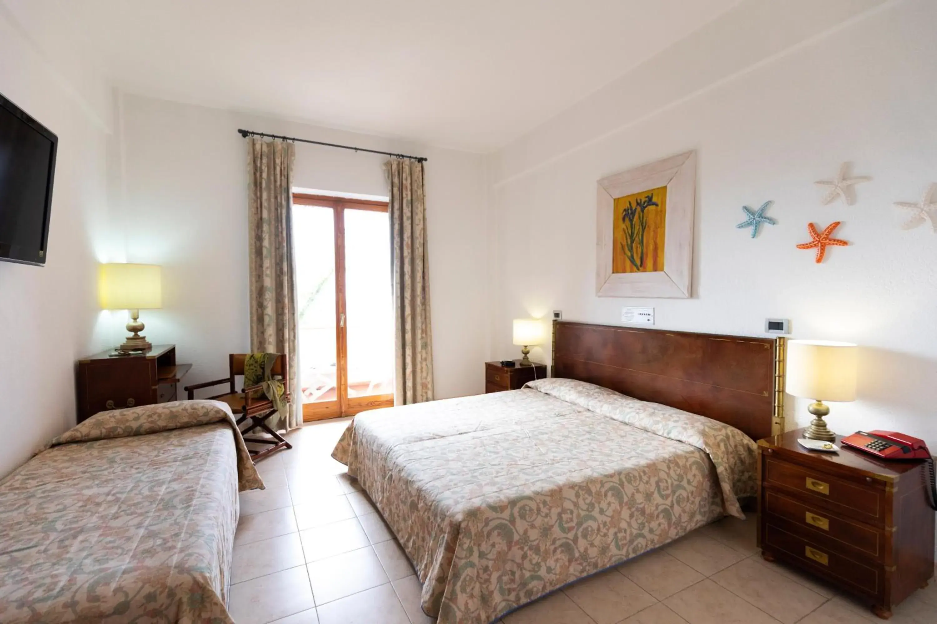 Bedroom, Bed in Grand Hotel De Rose