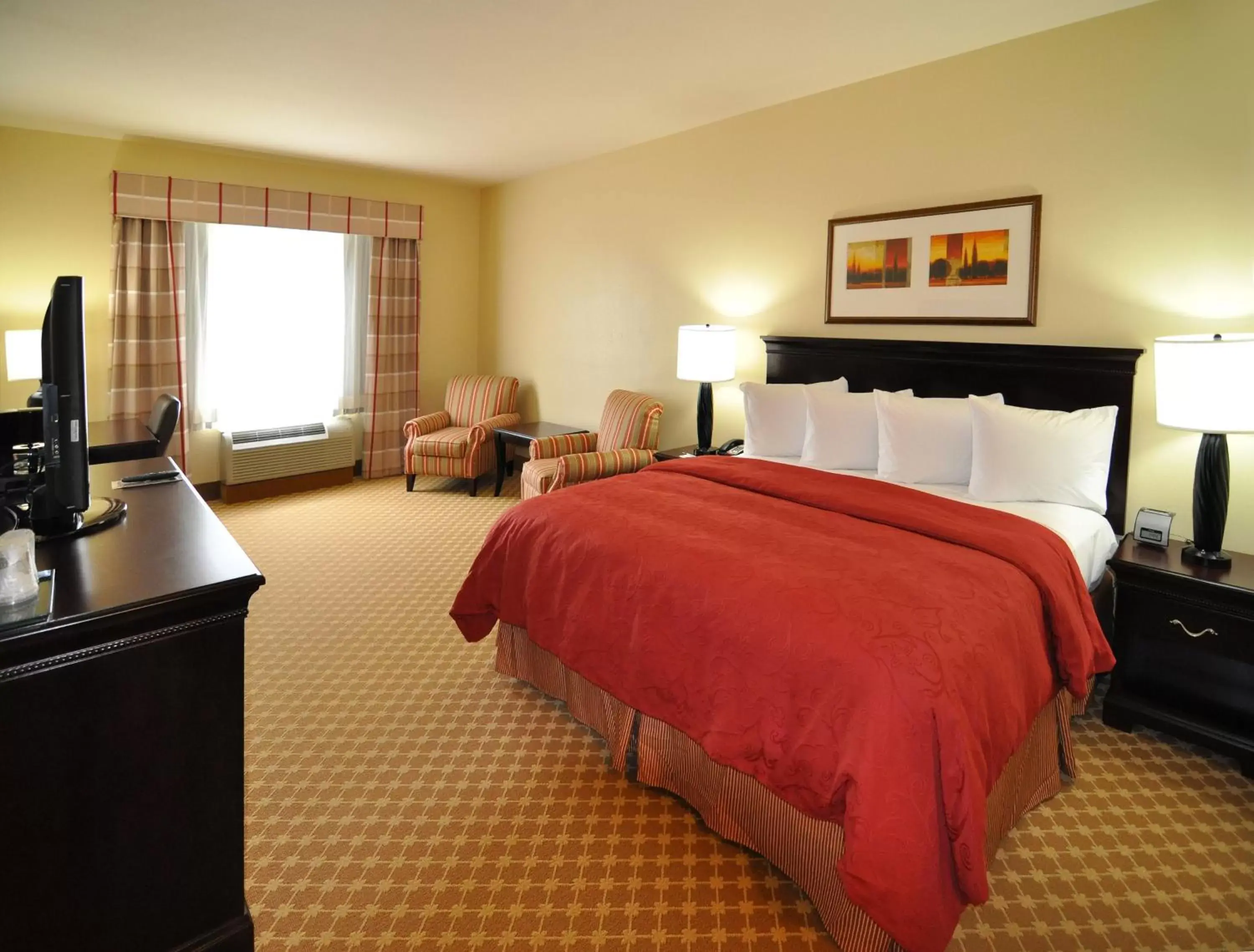 Bed in Country Inn & Suites by Radisson, Conway, AR