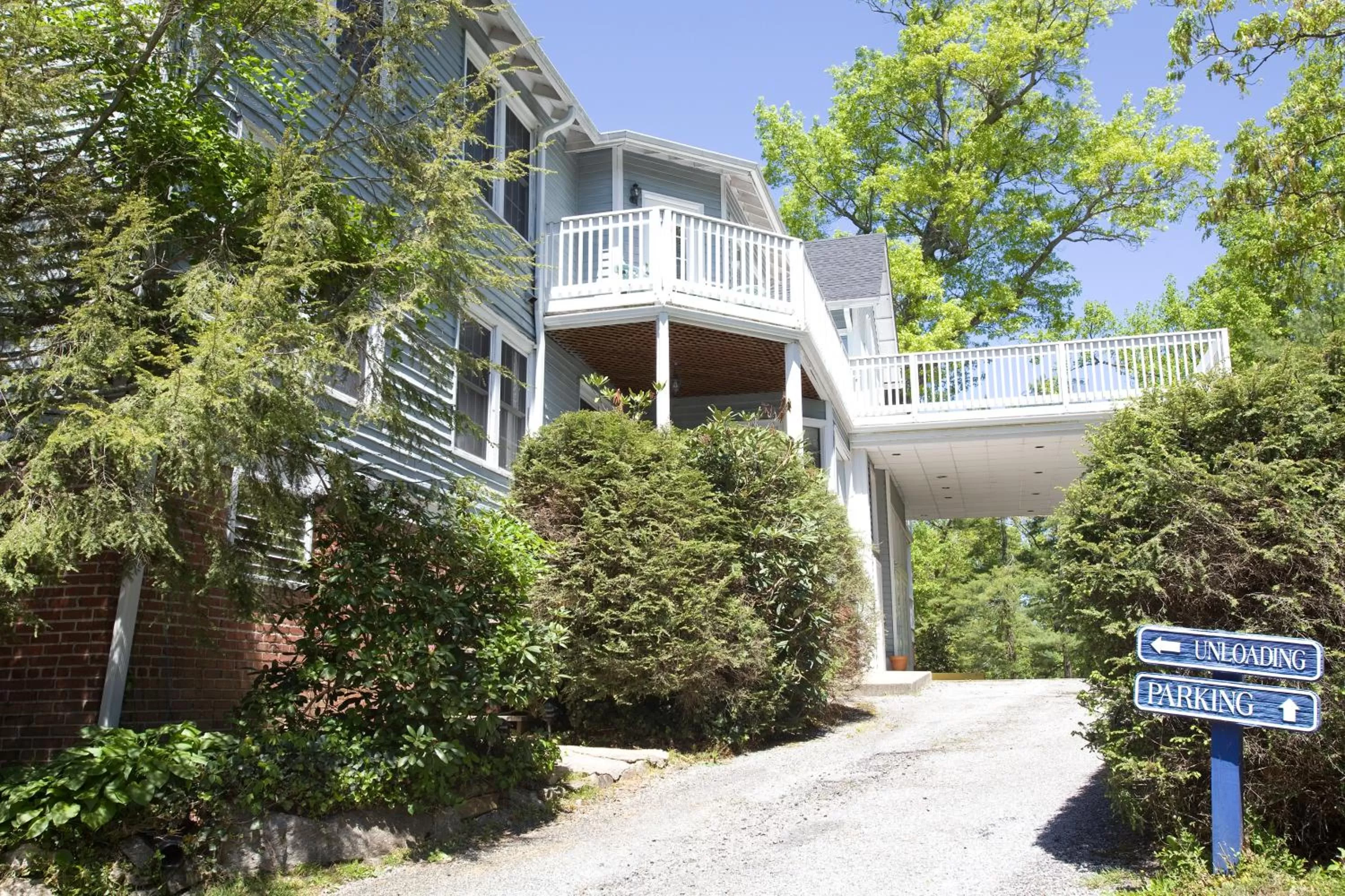 Balcony/Terrace in Highland Lake Inn & Resort - Flat Rock
