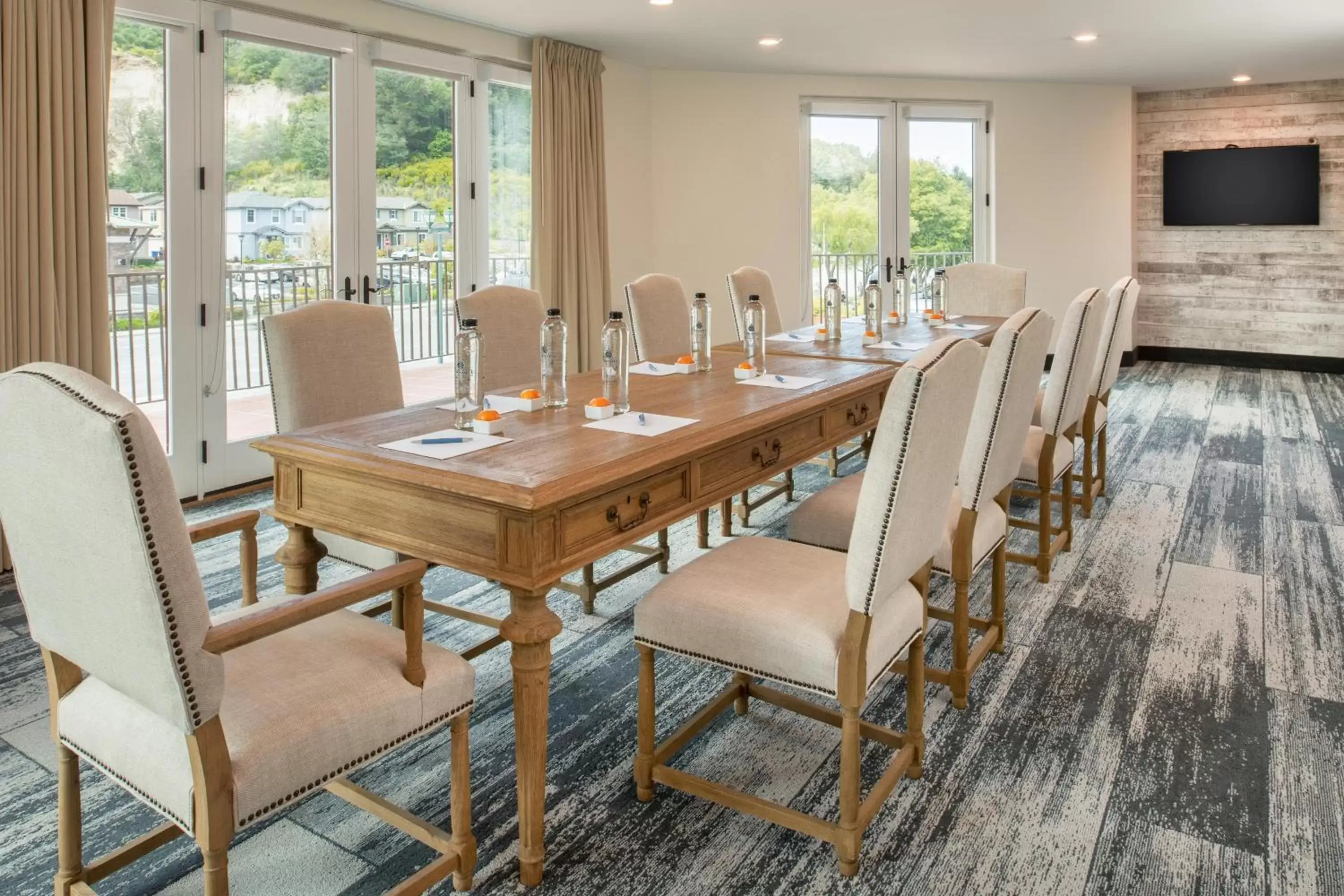 Meeting/conference room, Restaurant/Places to Eat in Four Points by Sheraton Santa Cruz Scotts Valley
