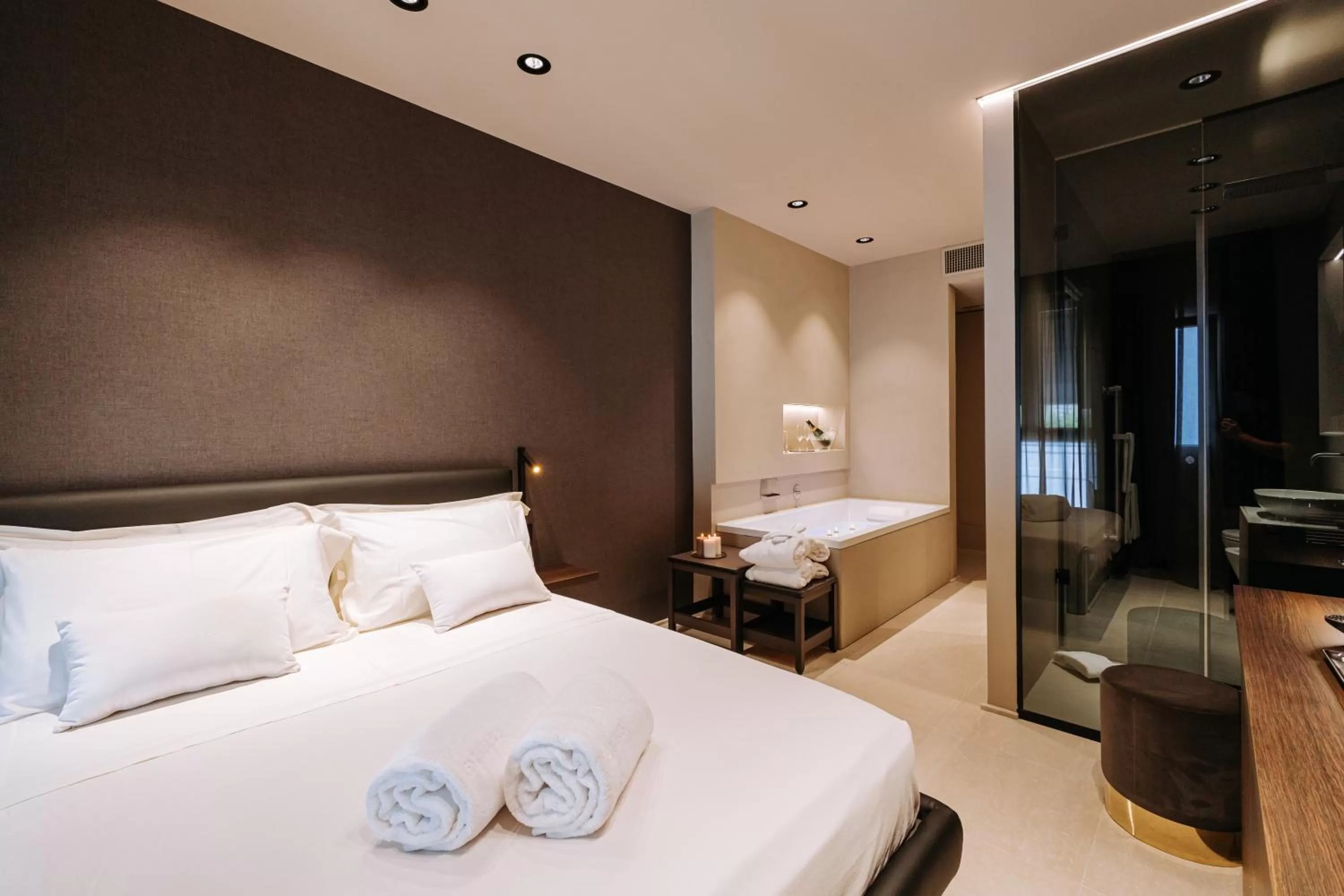 Bed in Suite1212 - Bandiera