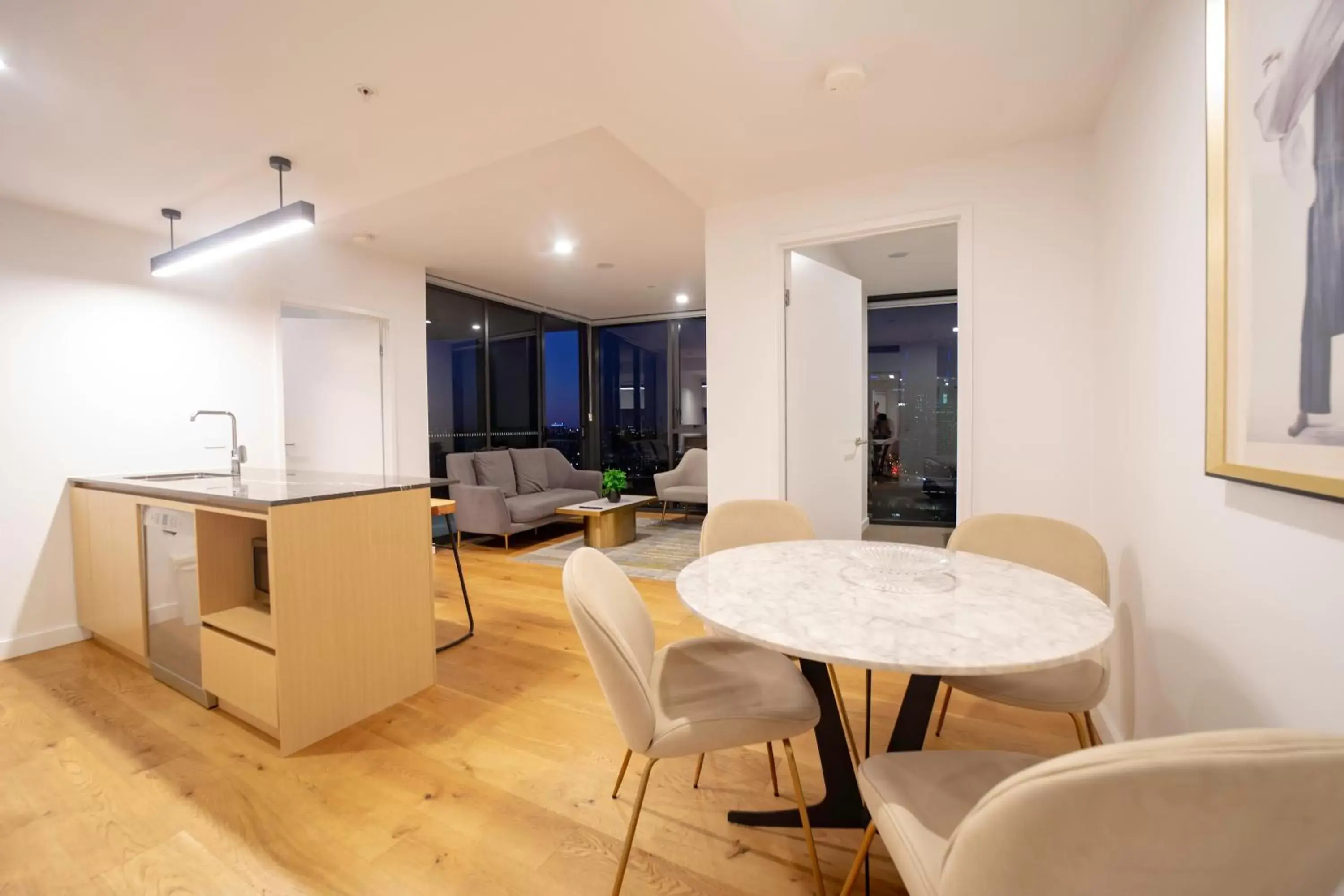 Kitchen or kitchenette, Dining Area in Brisbane One Apartments by CLLIX