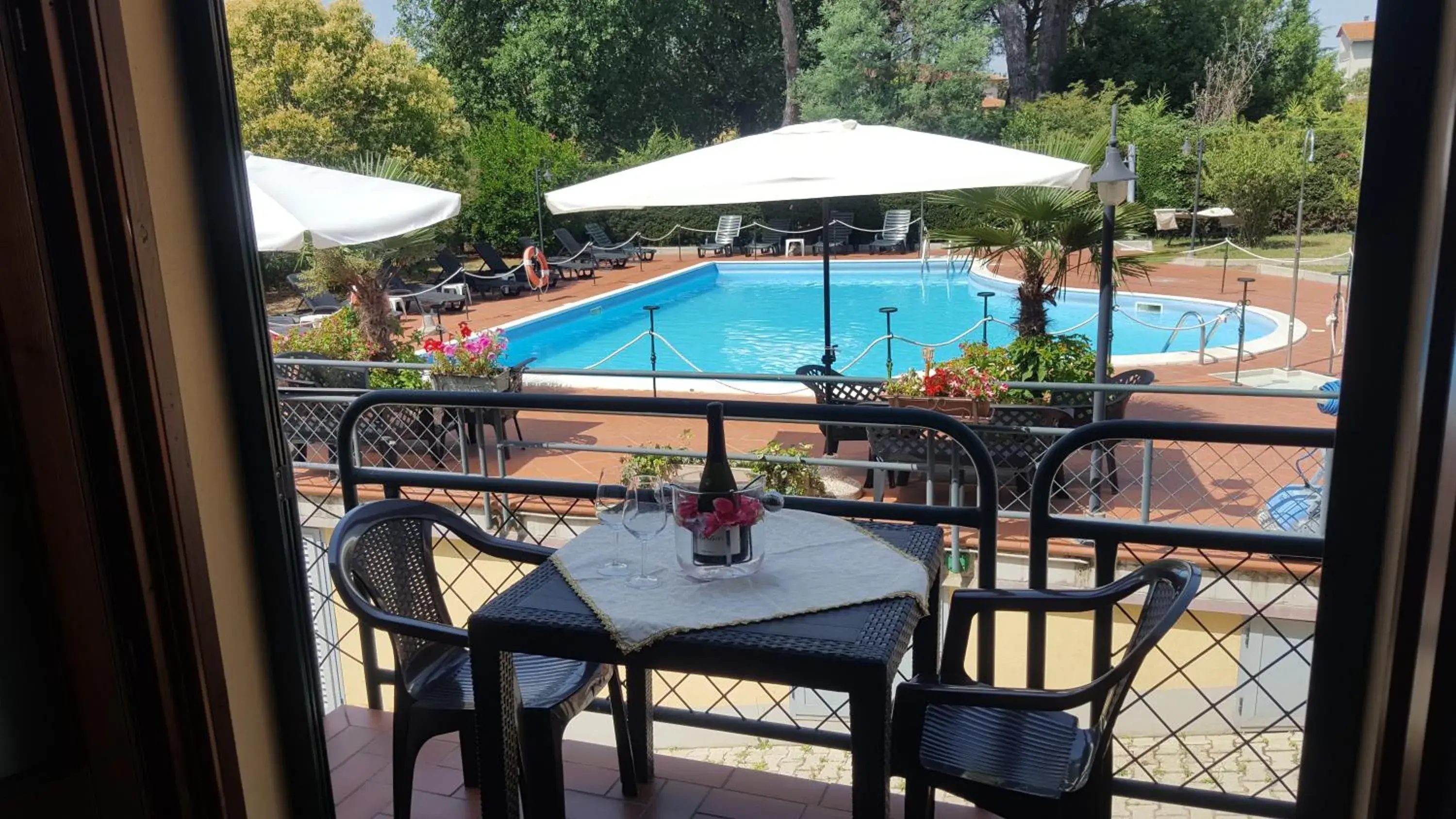 Balcony/Terrace, Pool View in Hotel Duca Della Corgna