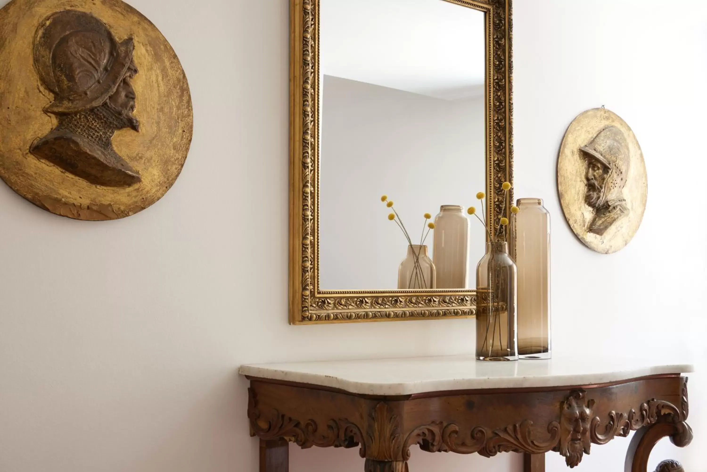 Decorative detail, Bathroom in Hotel Goldene Rose