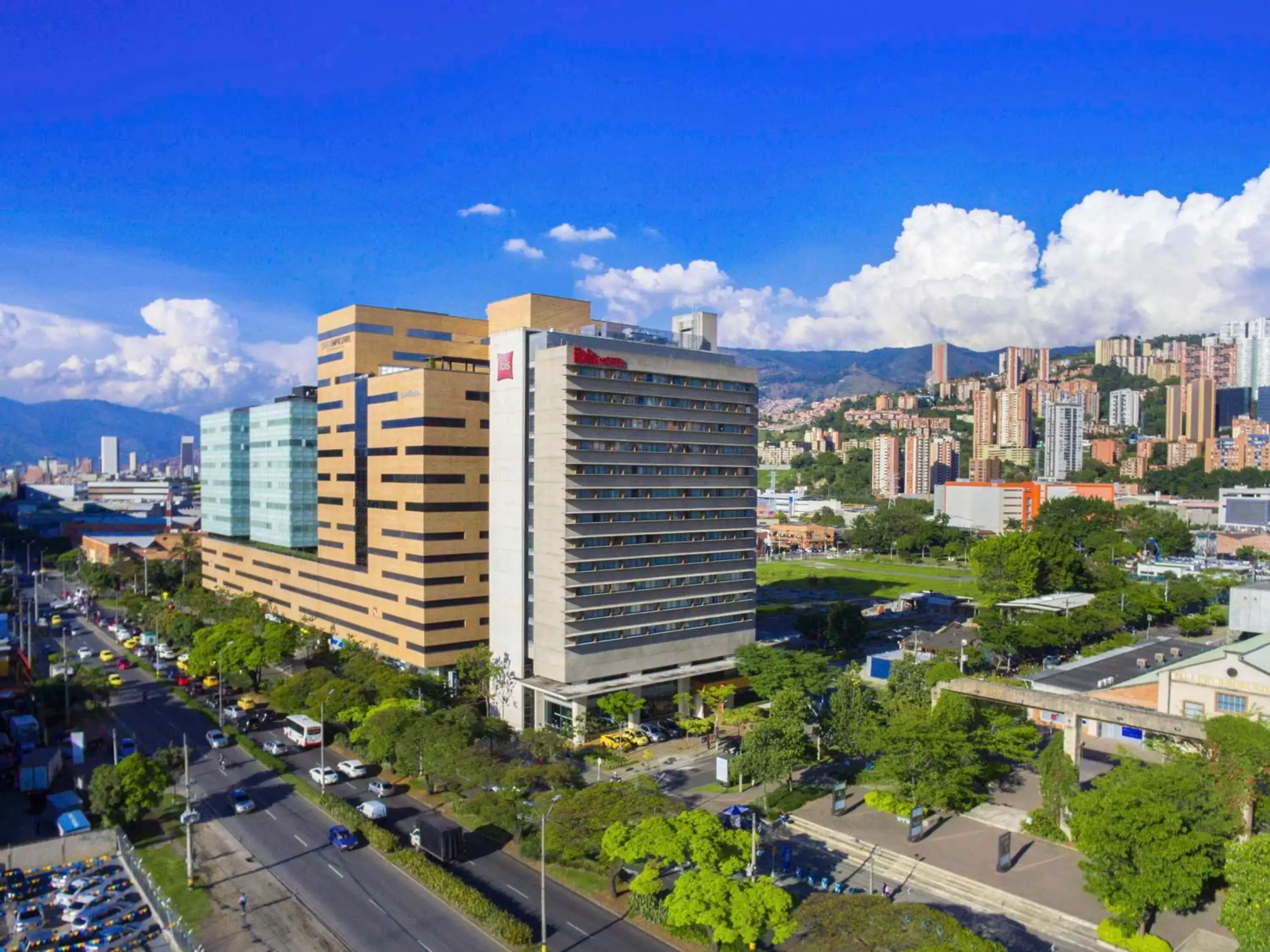 Property building in ibis Medellin