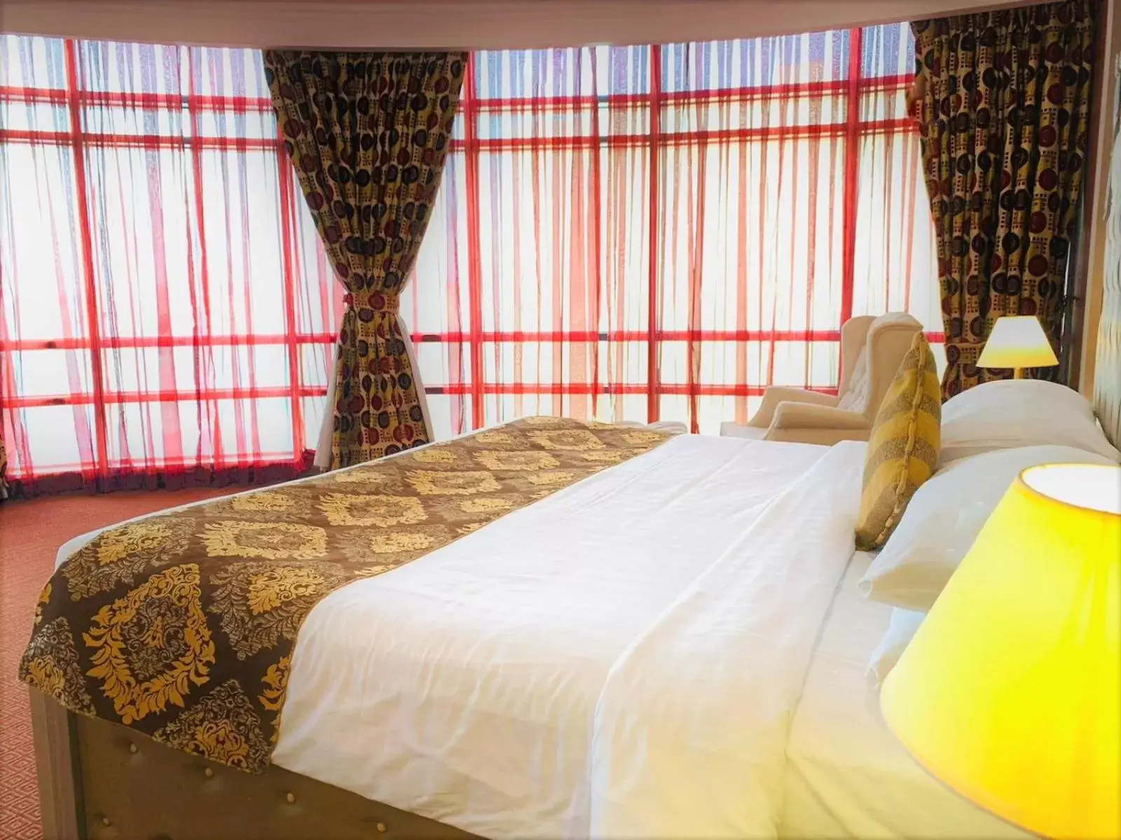 Bedroom, Bed in Sapphire Plaza Hotel