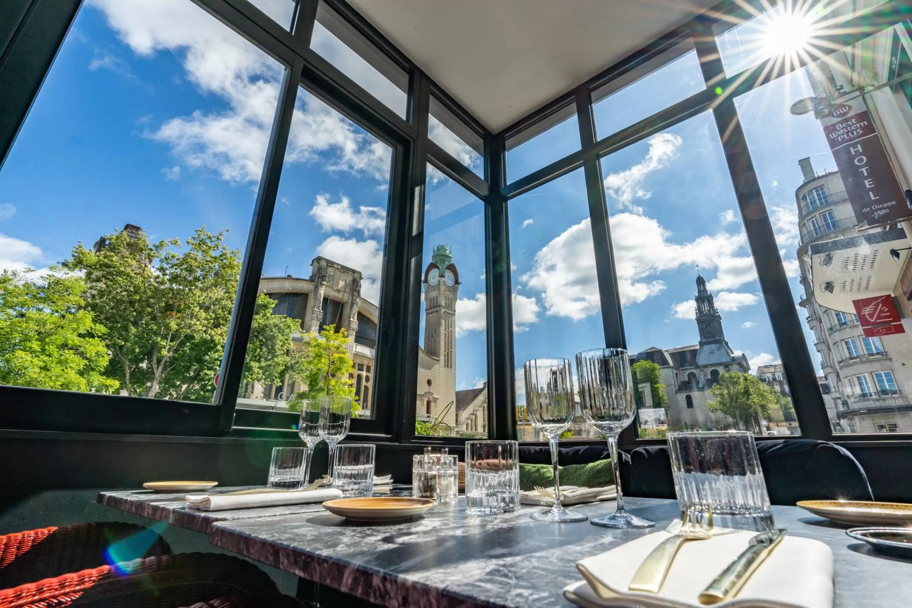 Restaurant/places to eat in Best Western Plus Hotel de Dieppe 1880