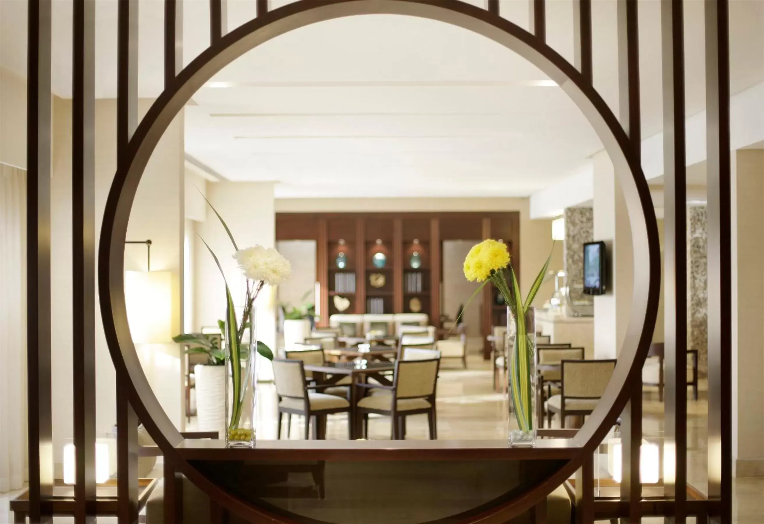 Lounge or bar, Restaurant/Places to Eat in Amwaj Rotana, Jumeirah Beach - Dubai