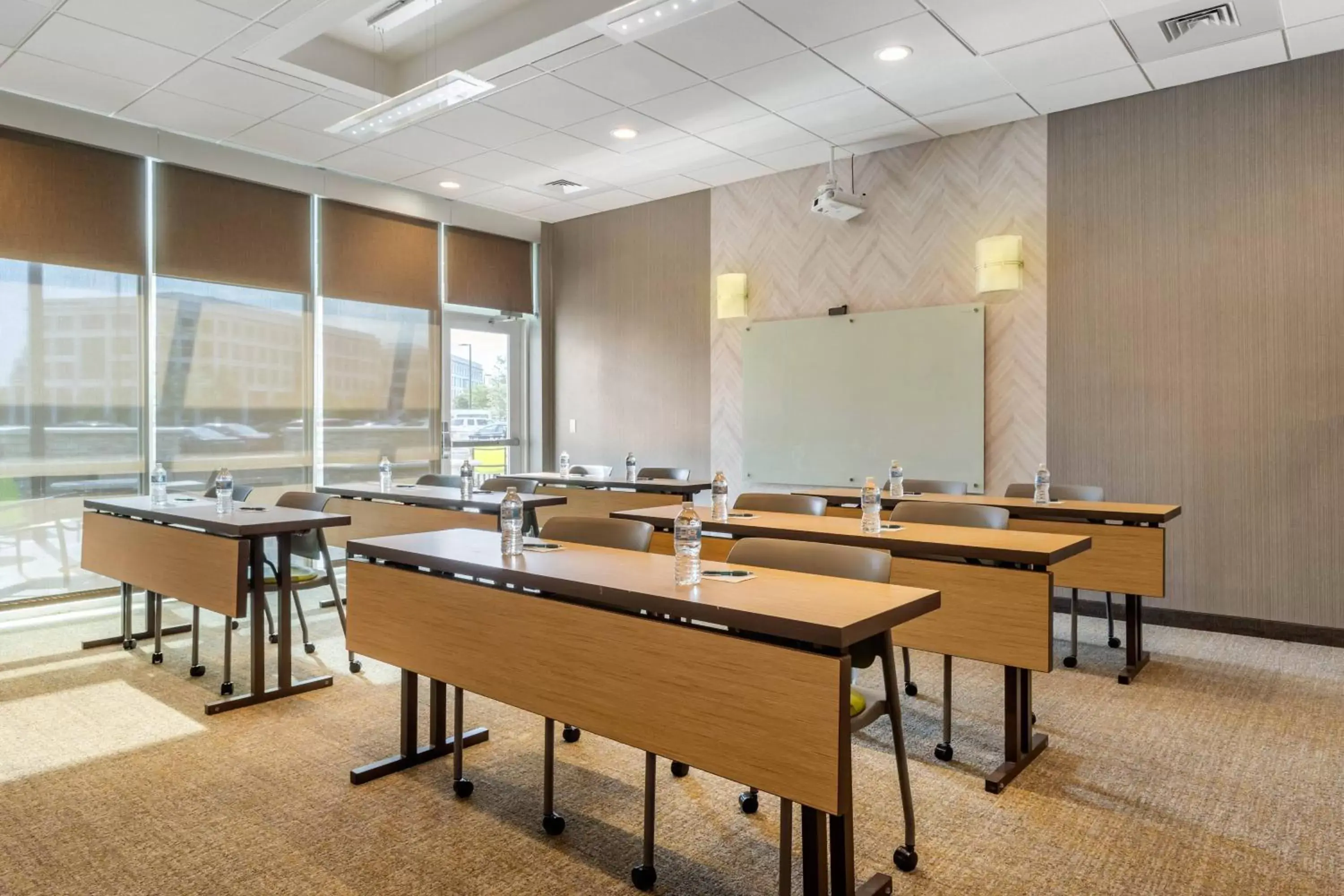 Meeting/conference room in SpringHill Suites Charlotte Southwest