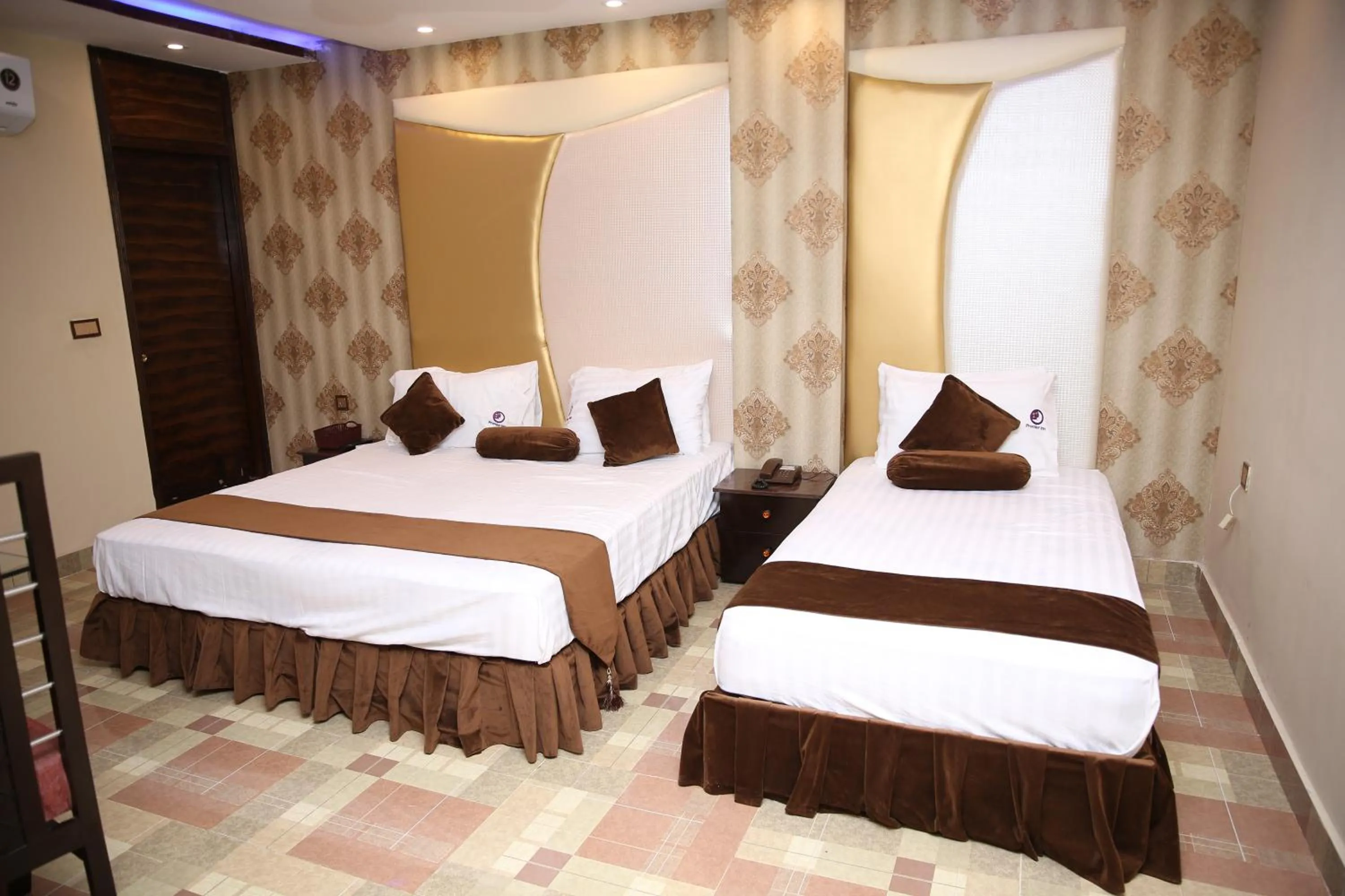 Bedroom in Premier Inn Davis Road Lahore