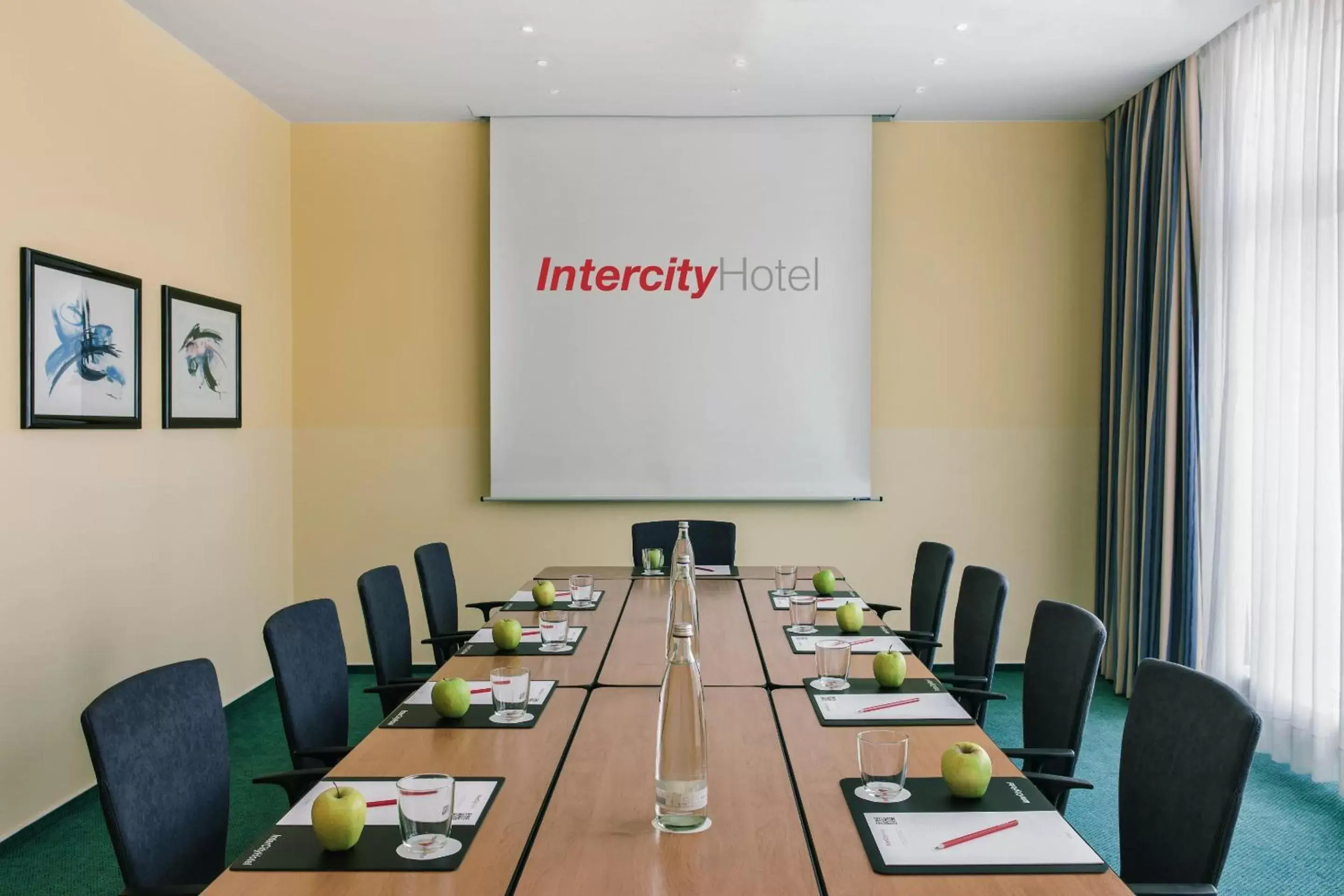Meeting/conference room in IntercityHotel Celle