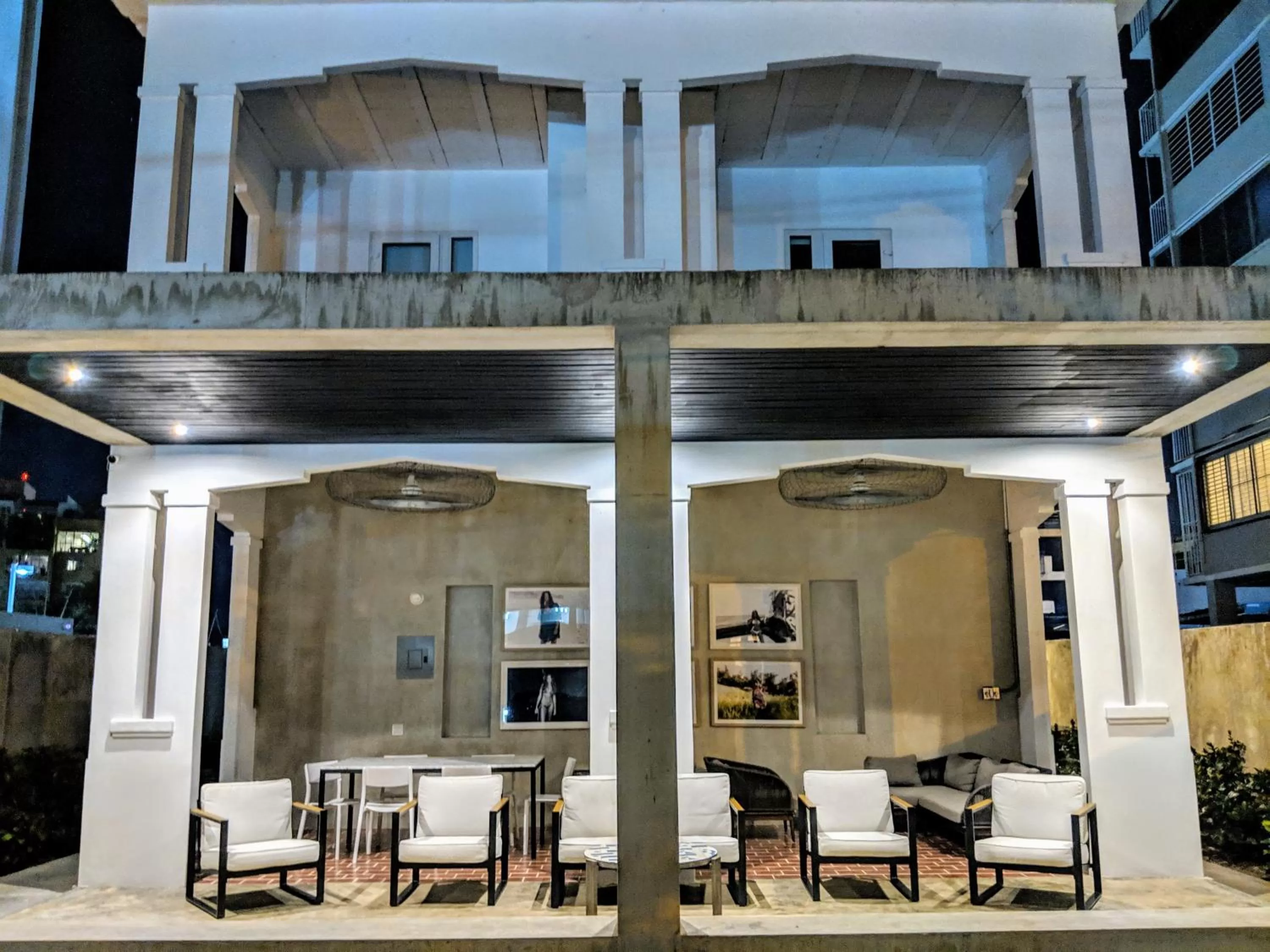 Restaurant/Places to Eat in Stay at Mare