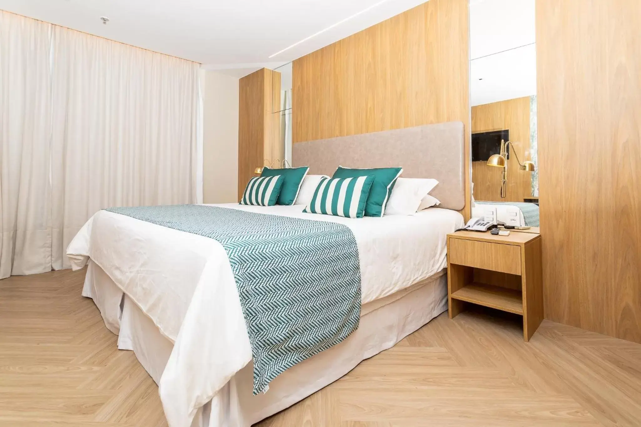 Bed in Mar Ipanema Hotel