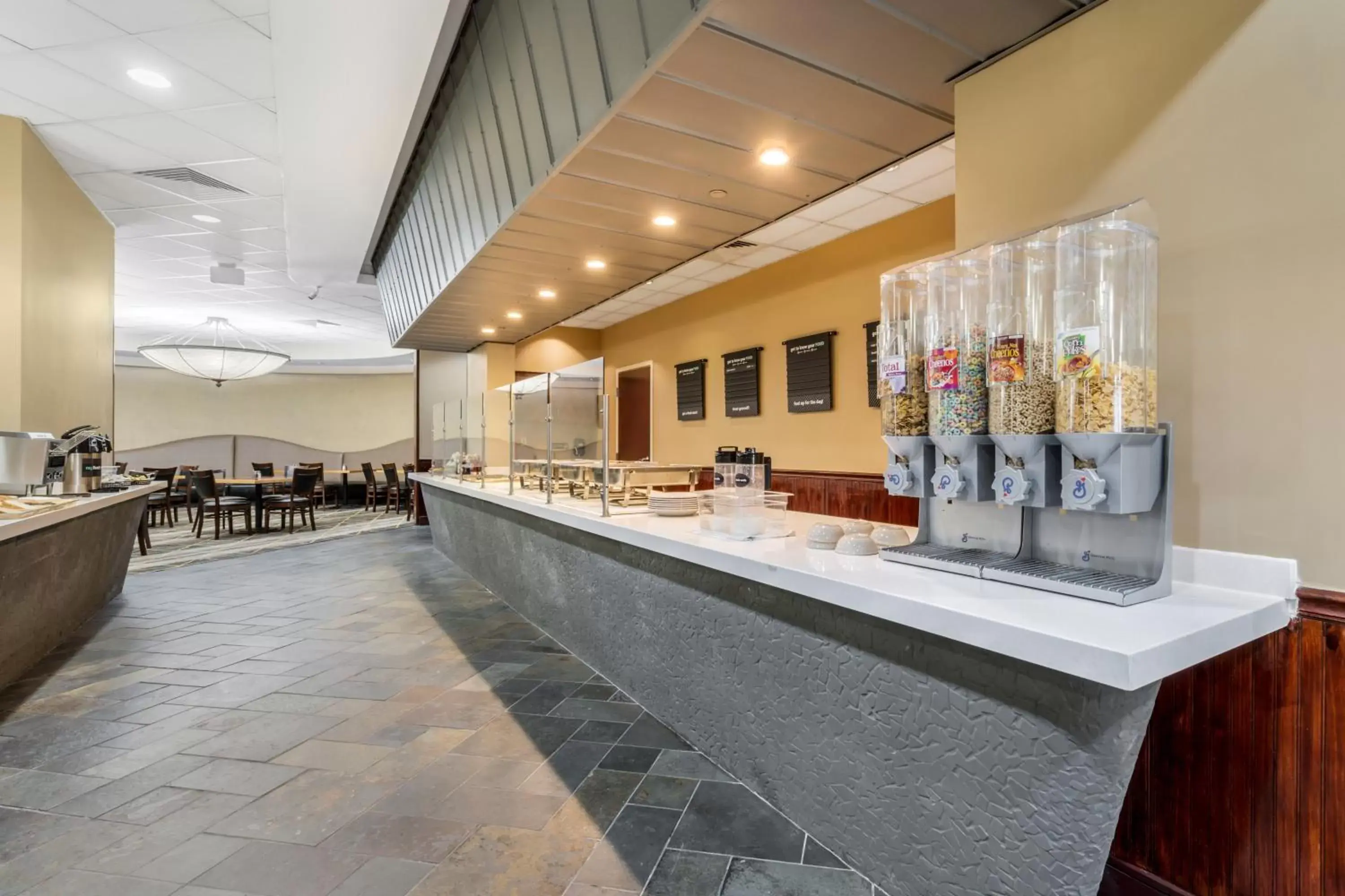 Restaurant/places to eat in Holiday Inn Orlando International Dr-ICON by IHG Restaurant/places to eat in Holiday Inn Orlando International Dr-ICON by IHG