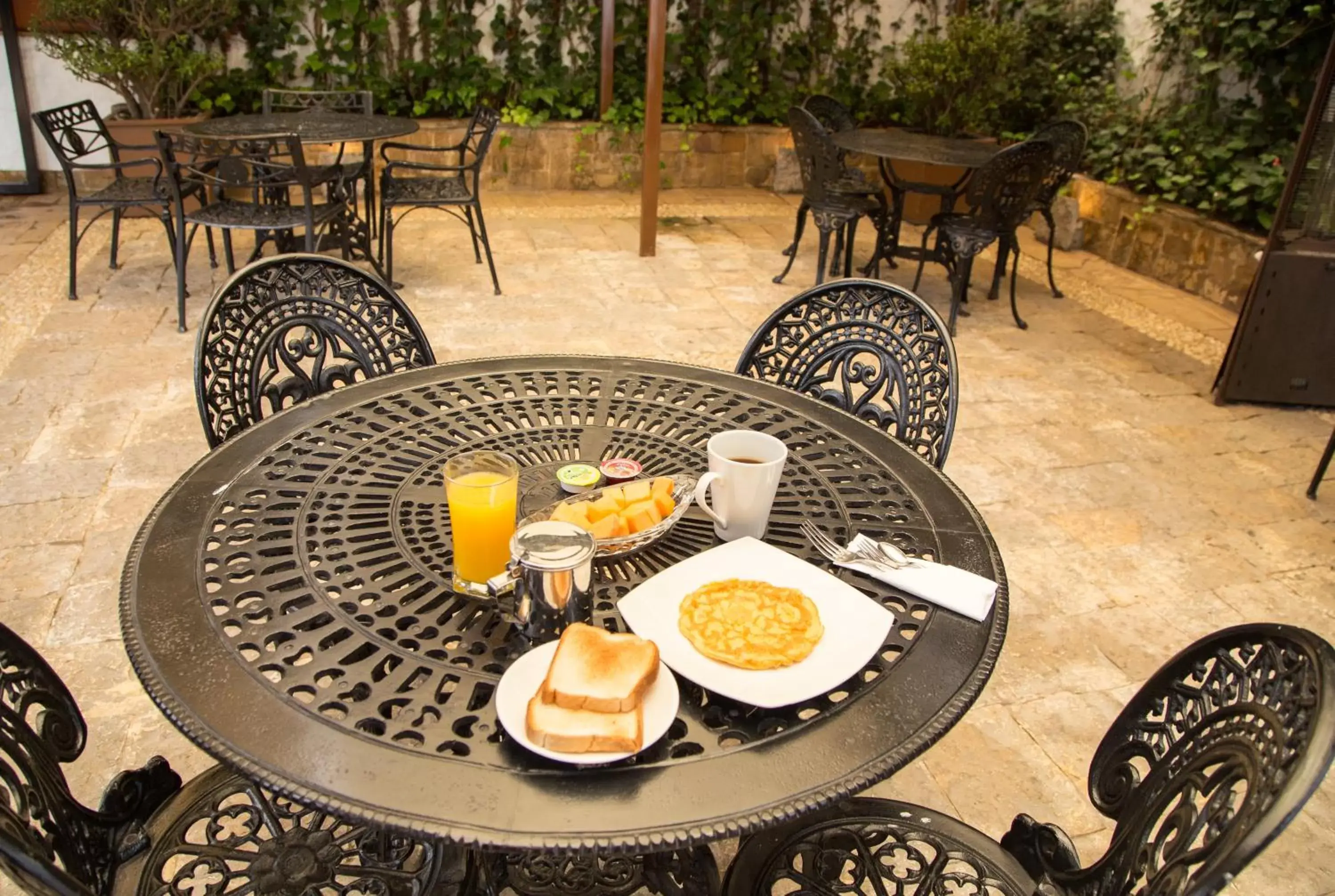 Breakfast, Restaurant/Places to Eat in Hotel Casona Usaquen
