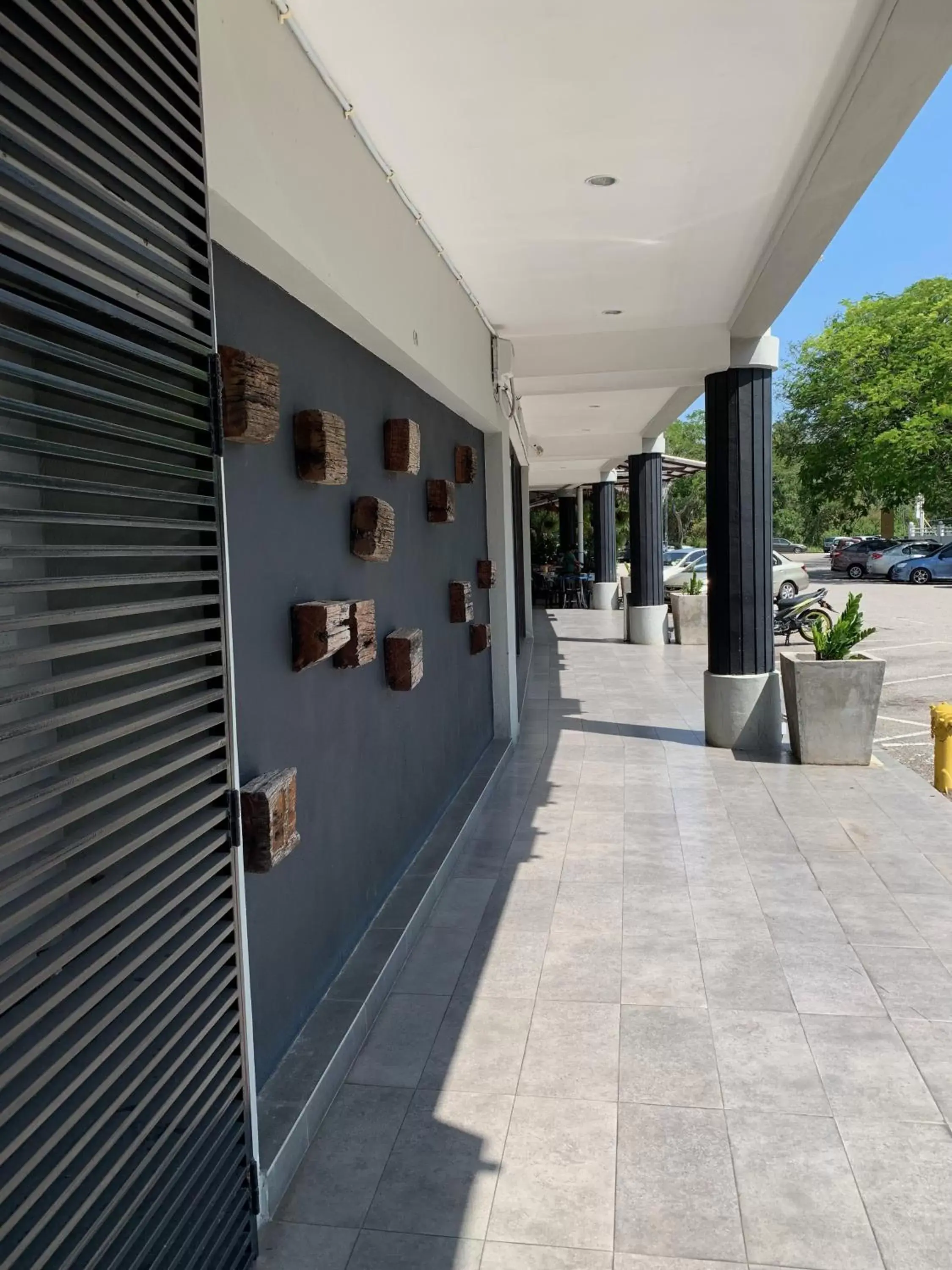 Facade/entrance in T+ Hotel Sungai Petani