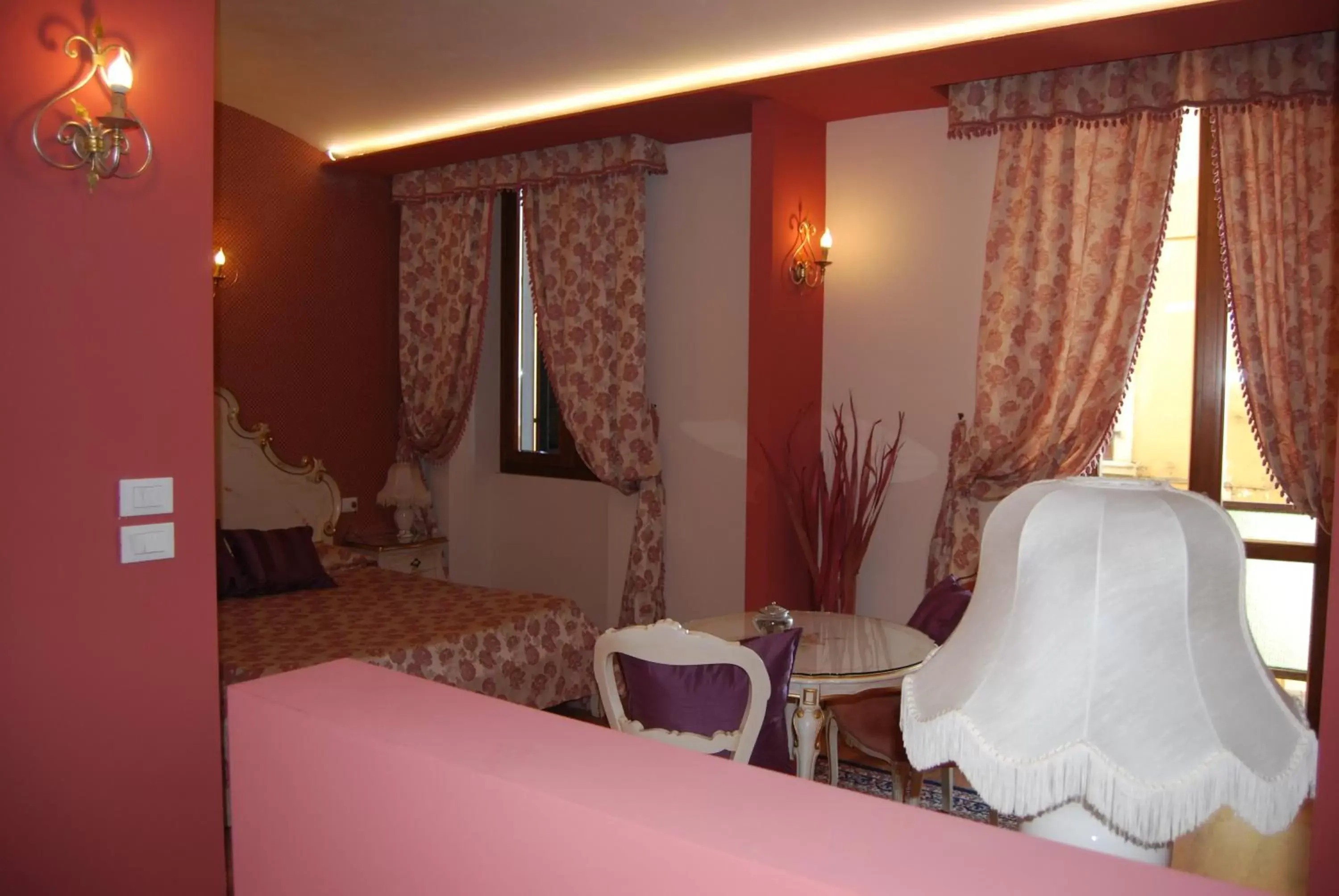 Photo of the whole room, Bed in Garda Sol SPA Hotel & Appartamenti