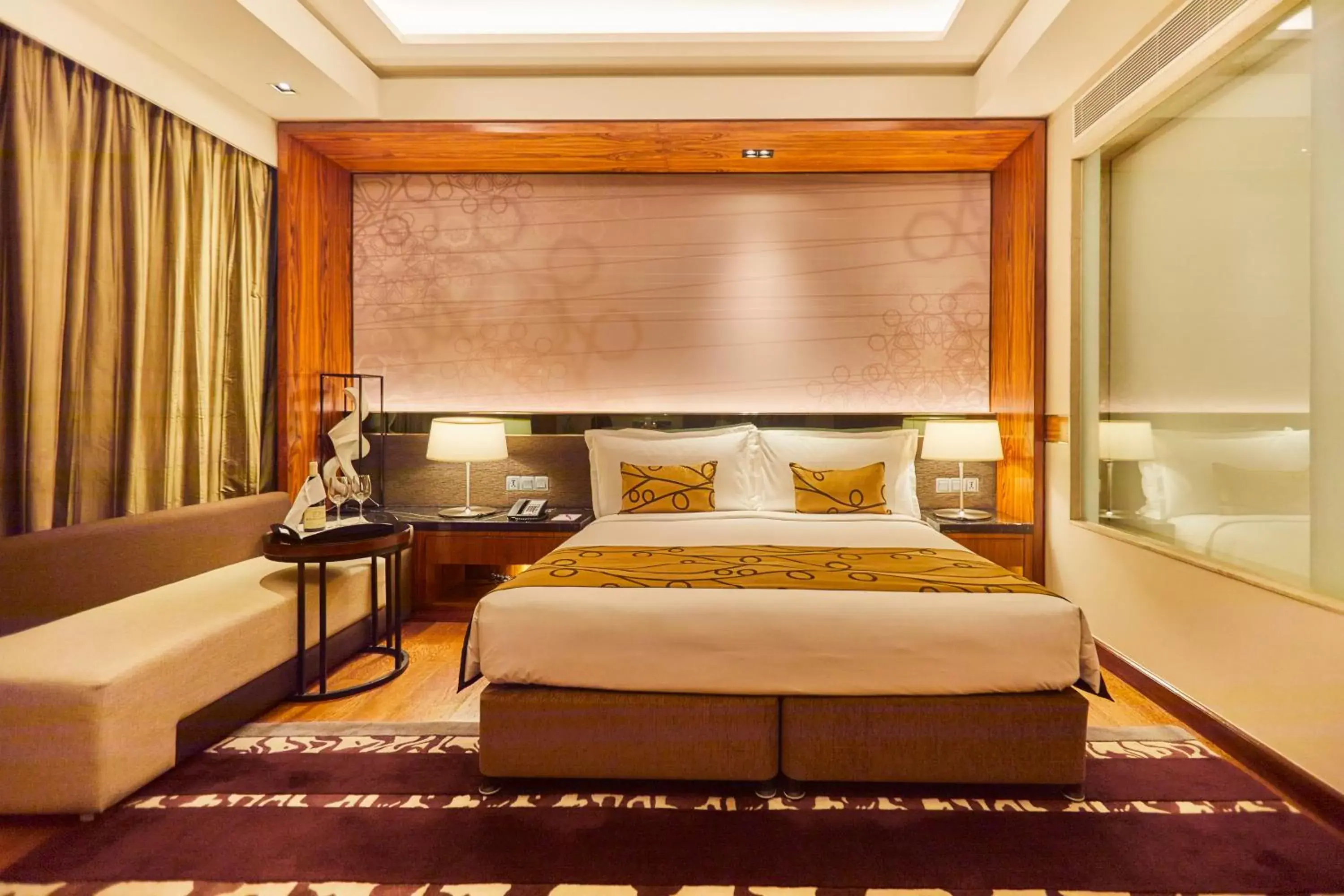 Bed in Crowne Plaza New Delhi Rohini, an IHG Hotel