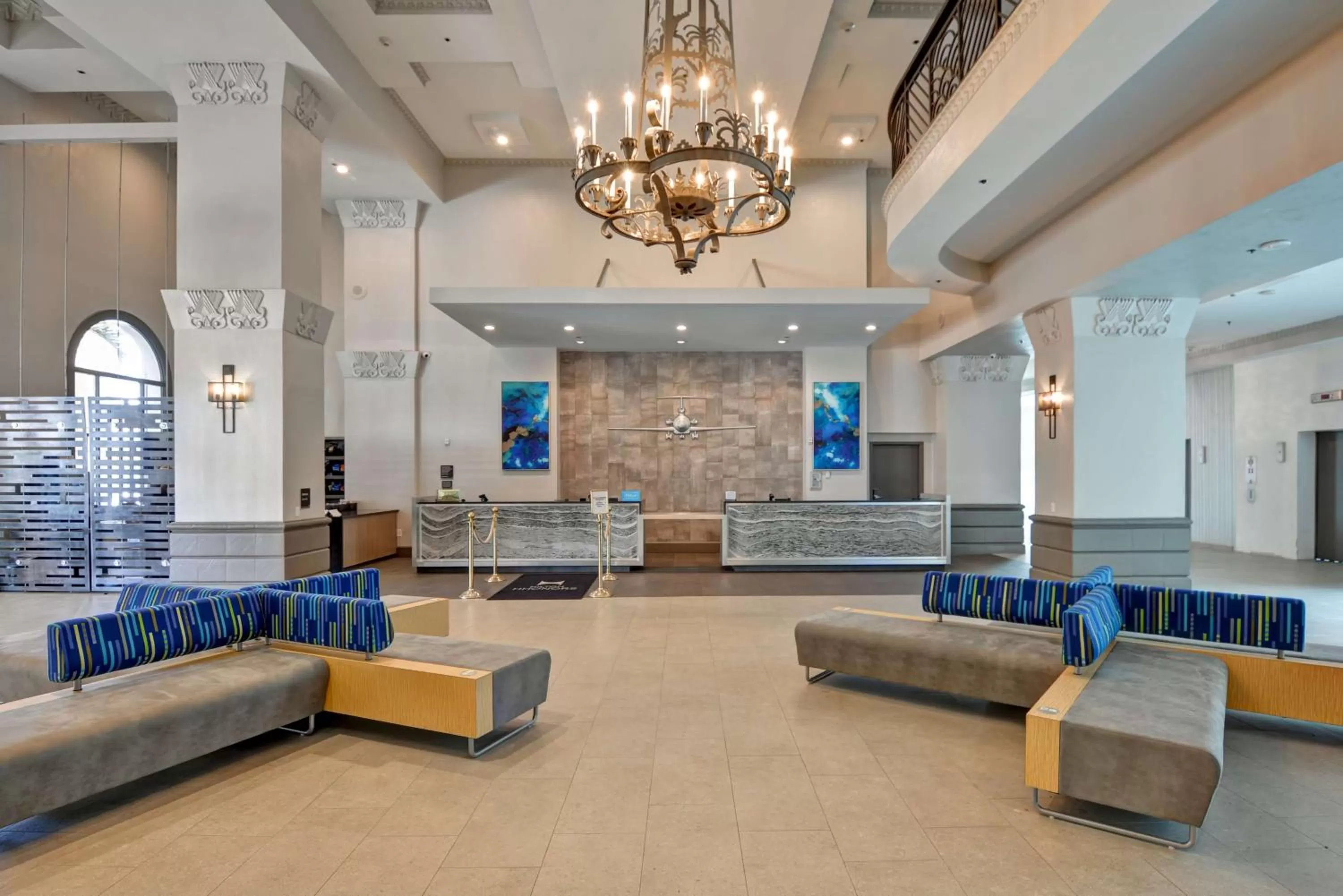 Lobby or reception in Embassy Suites by Hilton Miami International Airport