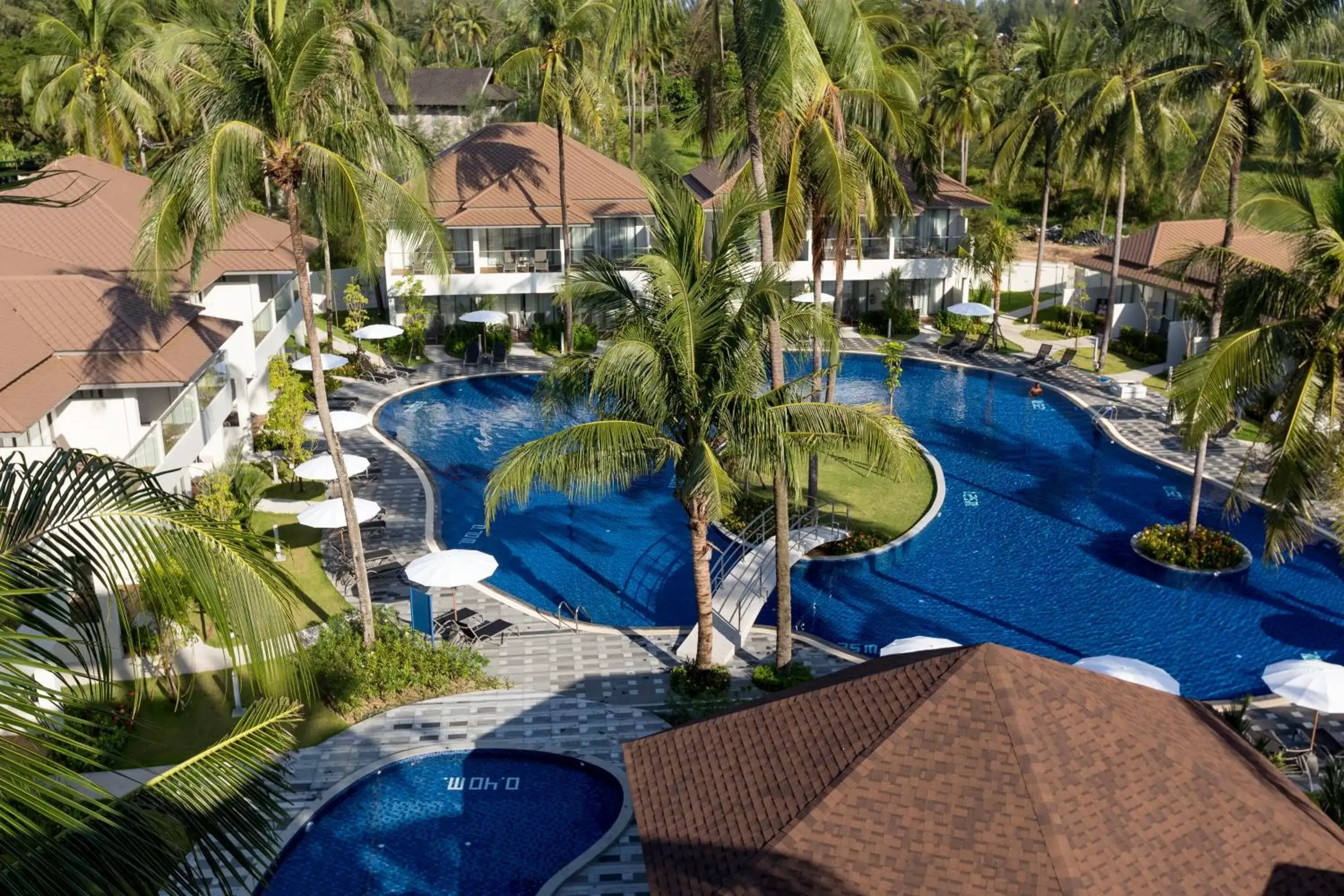 Swimming pool in X10 Khaolak Resort Swimming pool in X10 Khaolak Resort