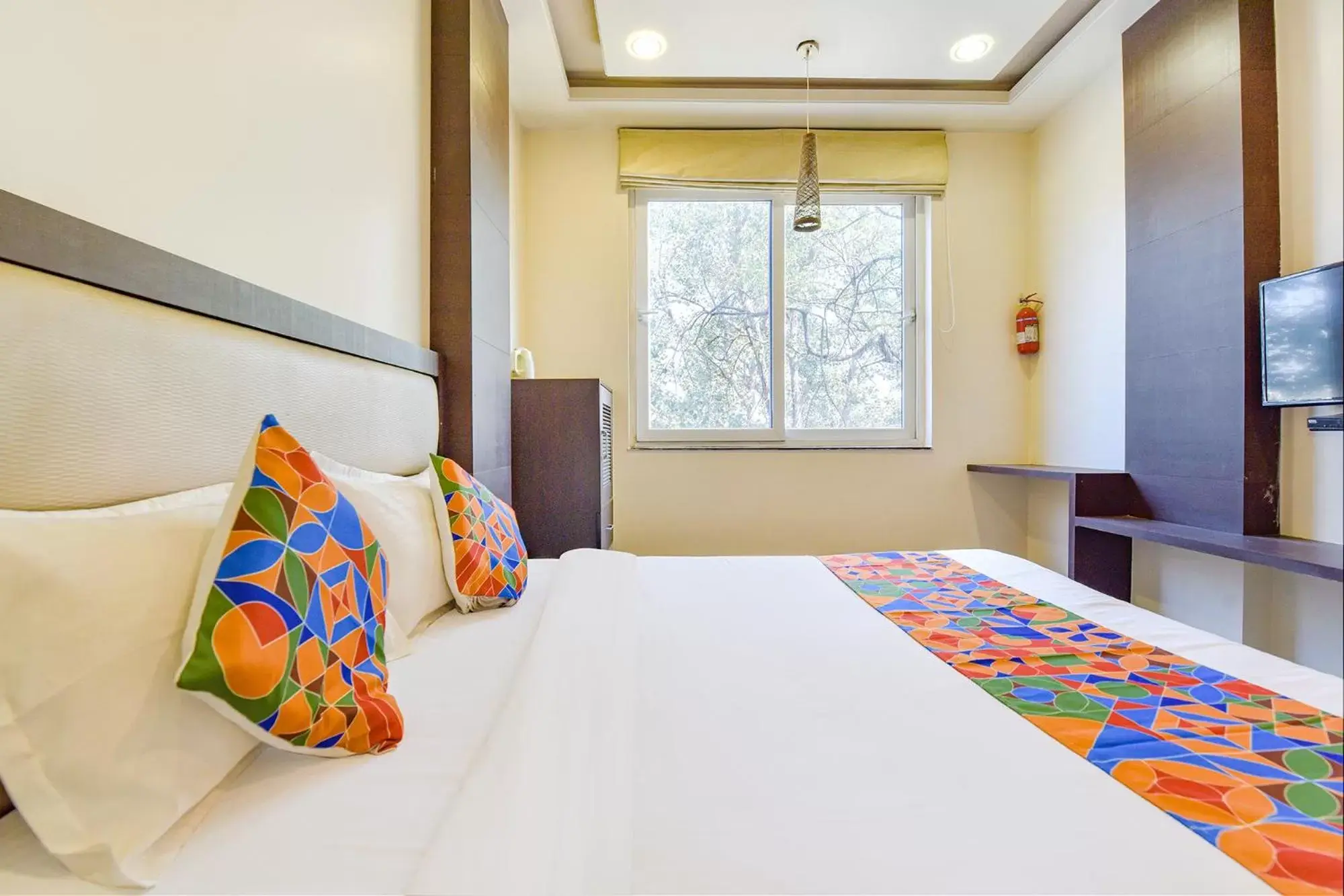 Bed in FabHotel Resolute Gopalpura Bed in FabHotel Resolute Gopalpura