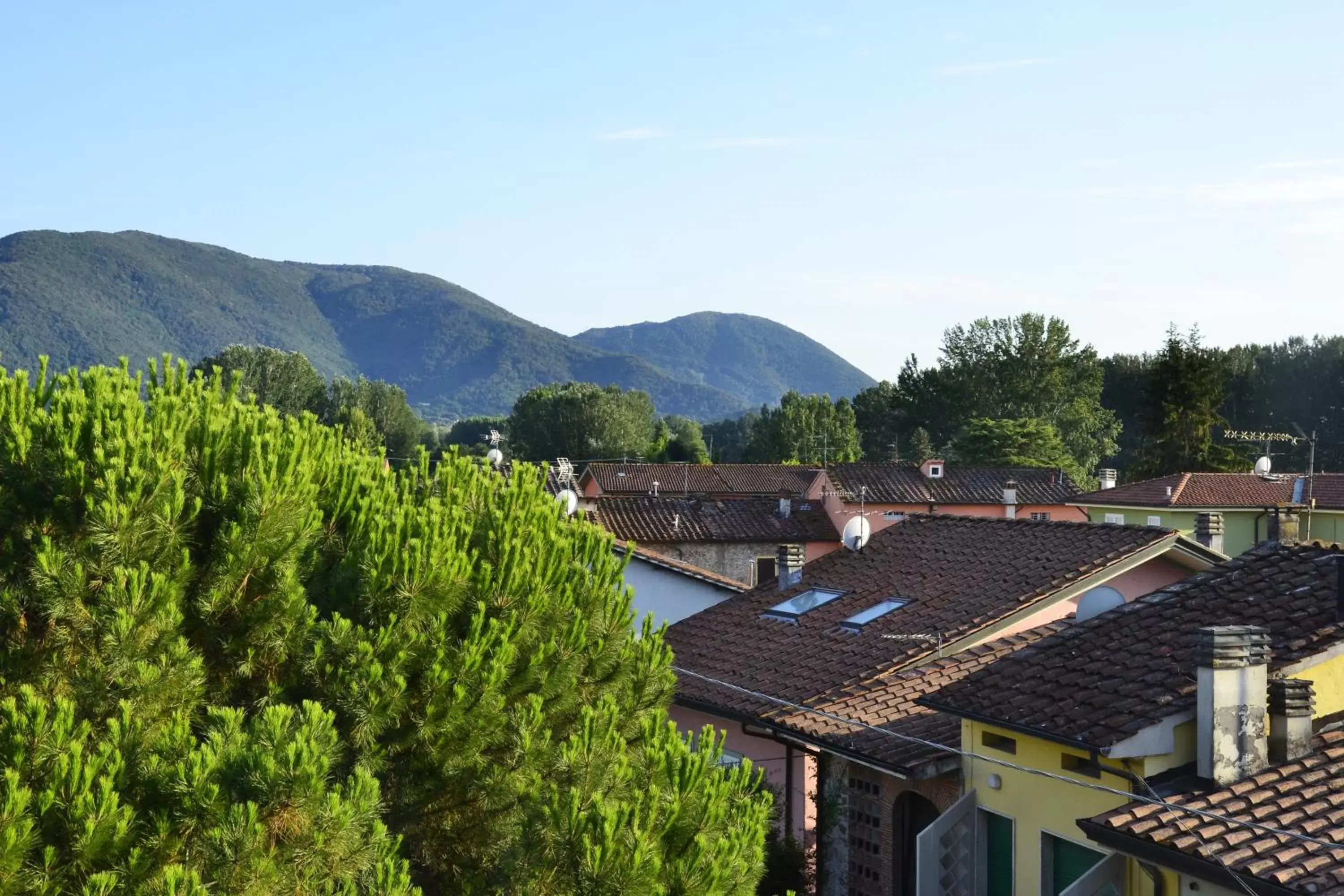 Day, Mountain View in B&B La Bella Lucca