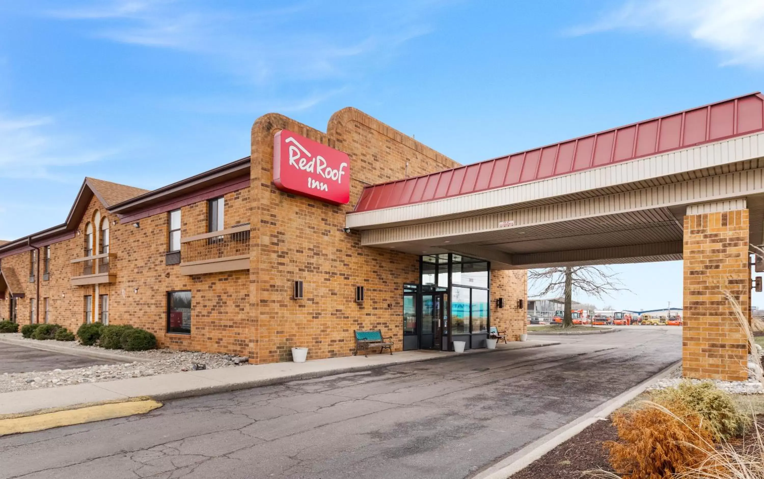 Property Building in Red Roof Inn Fort Wayne