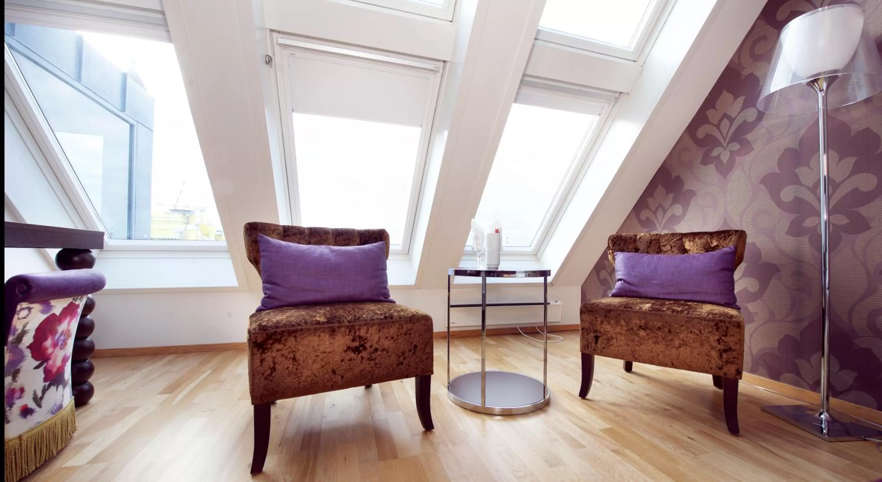 Seating area in Home Hotel Amanda