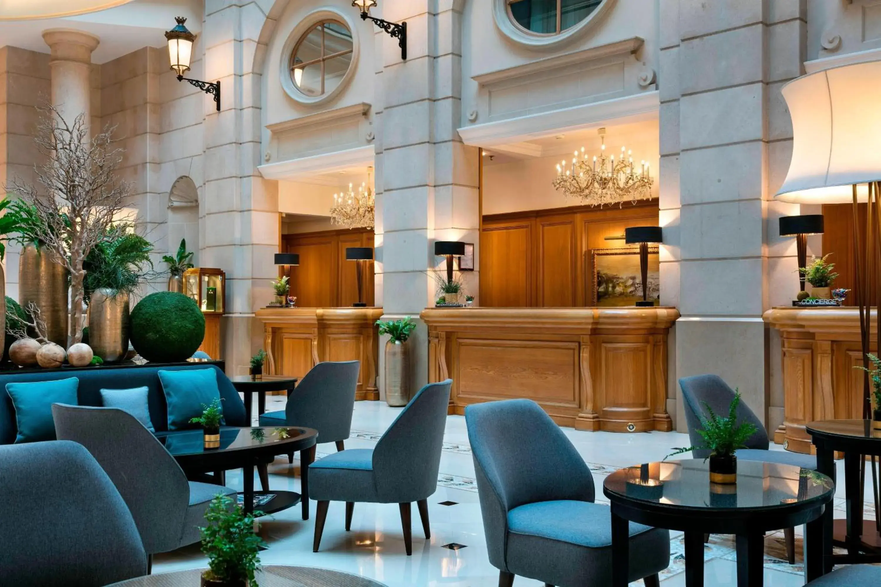 Lobby or reception, Restaurant/Places to Eat in Paris Marriott Champs Elysees Hotel