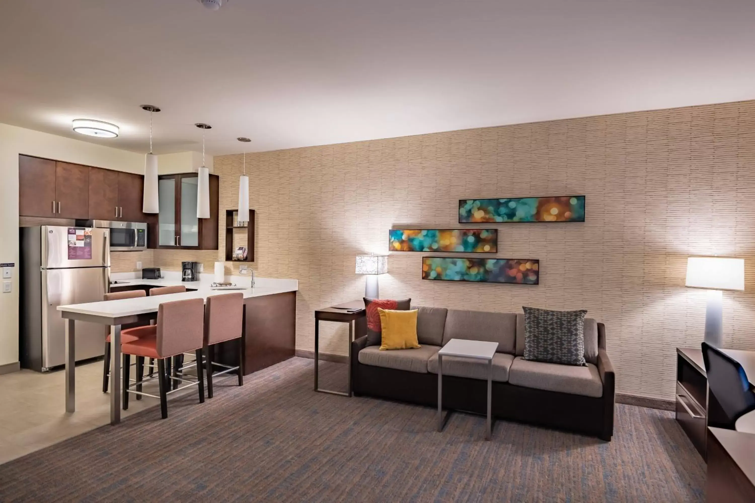 Living room, Seating Area in Residence Inn by Marriott Dallas at The Canyon