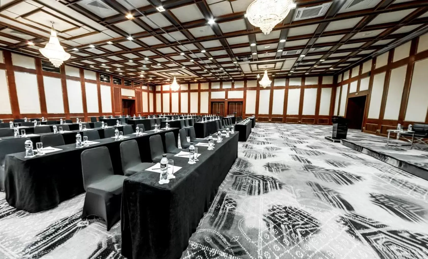 Banquet/Function facilities in Hotel Marinela Sofia