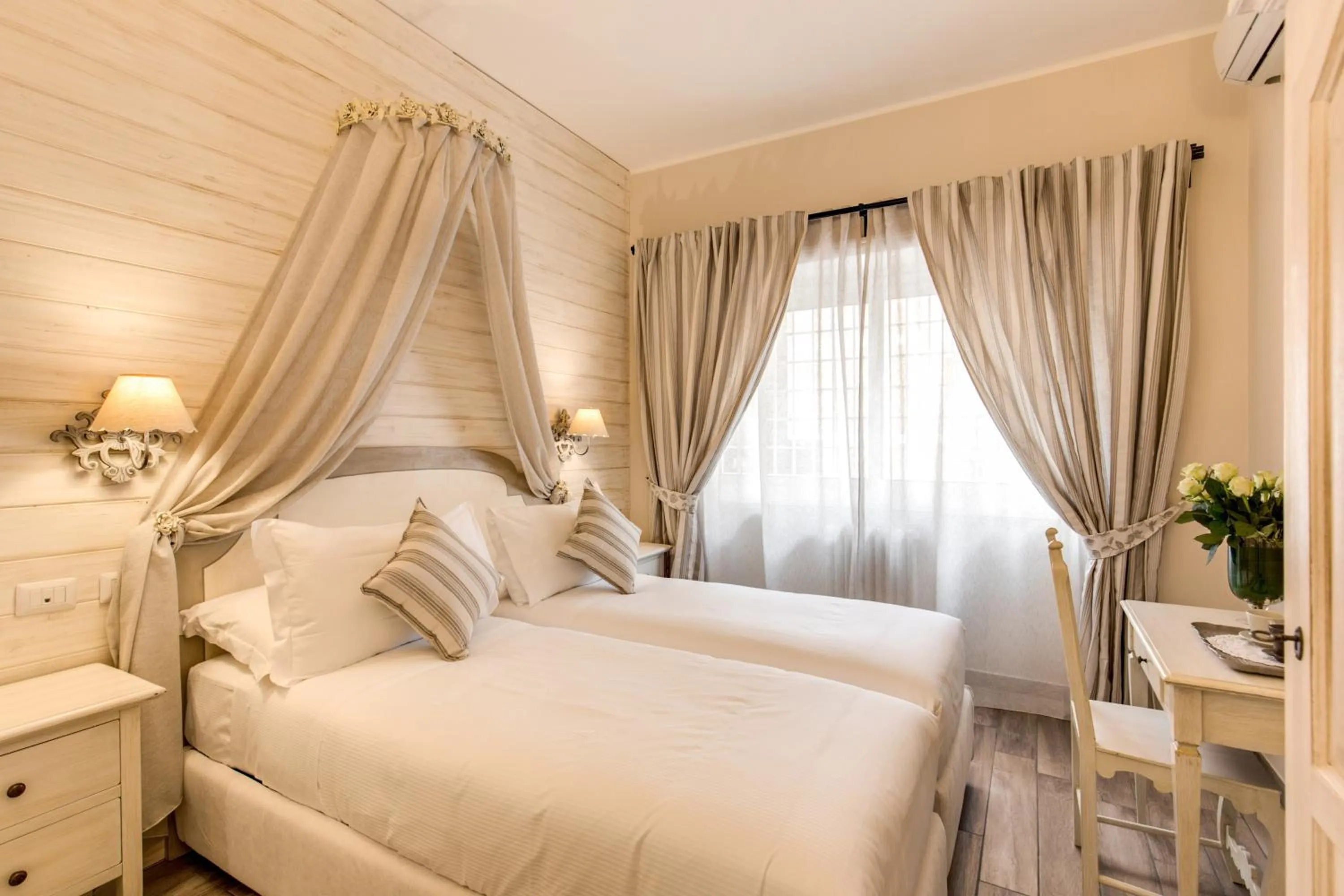 Bed in Casa Tua Vaticano Guest House