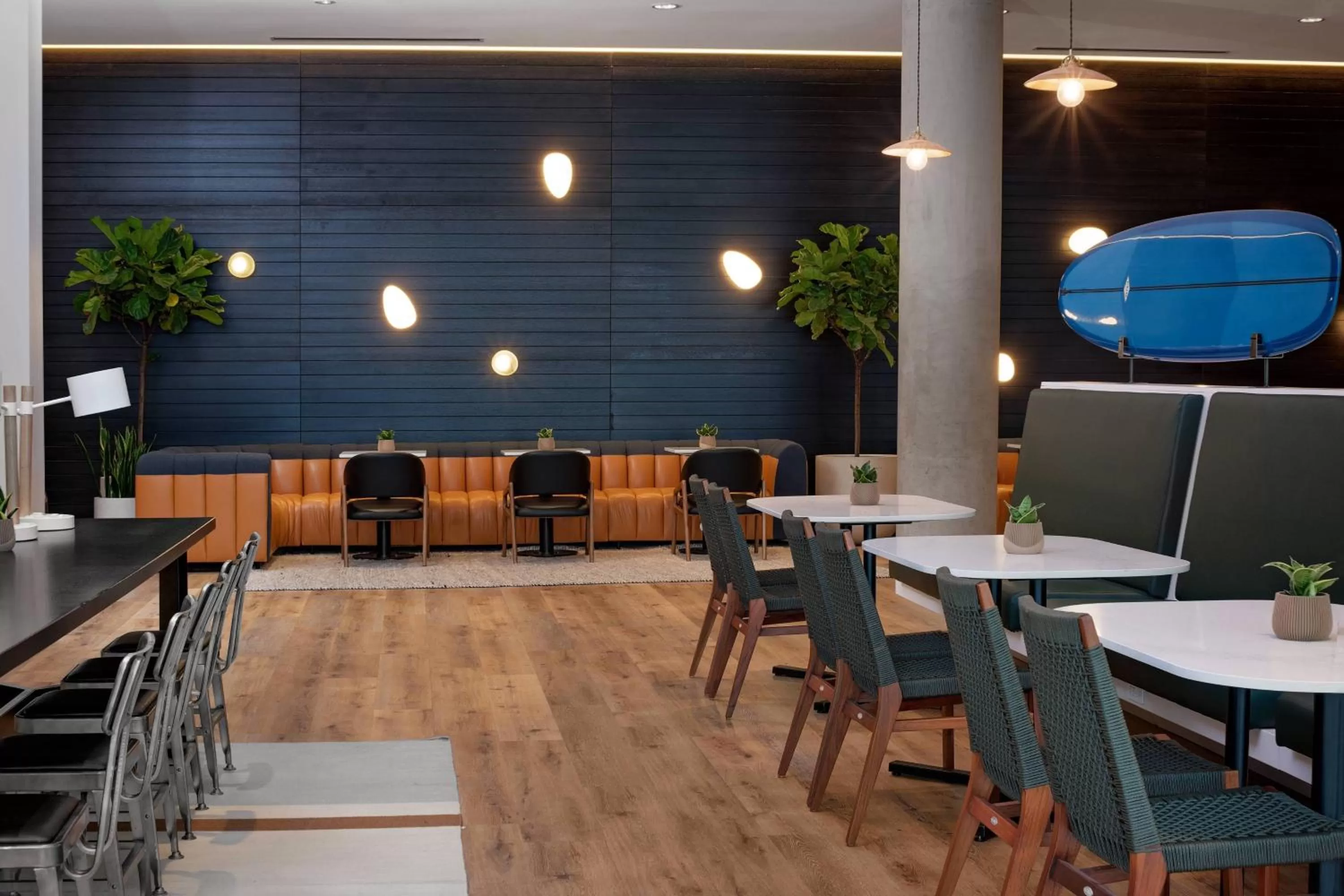 Breakfast in SpringHill Suites by Marriott Oceanside Beach