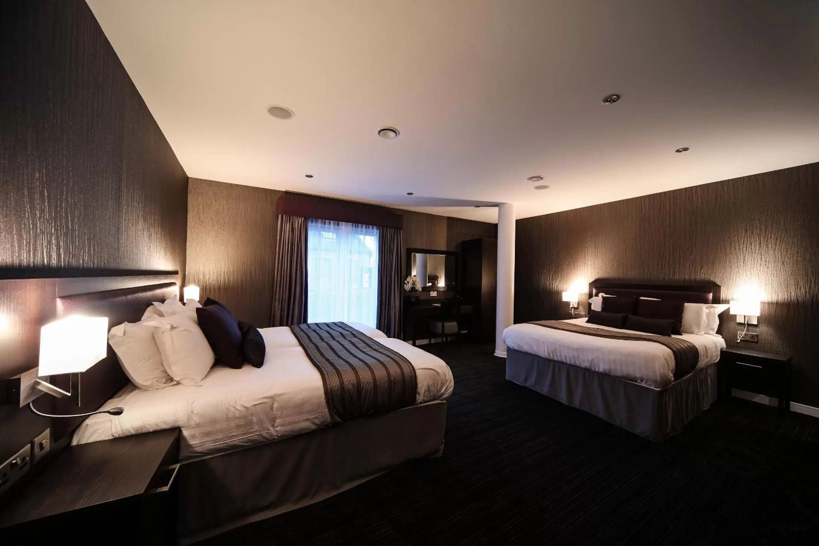 Bedroom, Bed in EPIC Apart Hotel - Seel Street