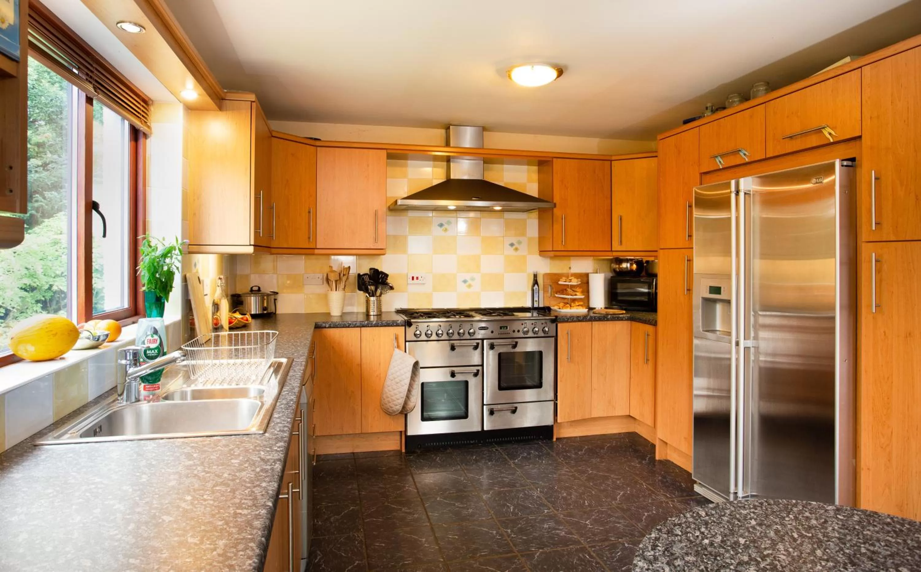 Kitchen or kitchenette, Kitchen/Kitchenette in Beechwood Lodge