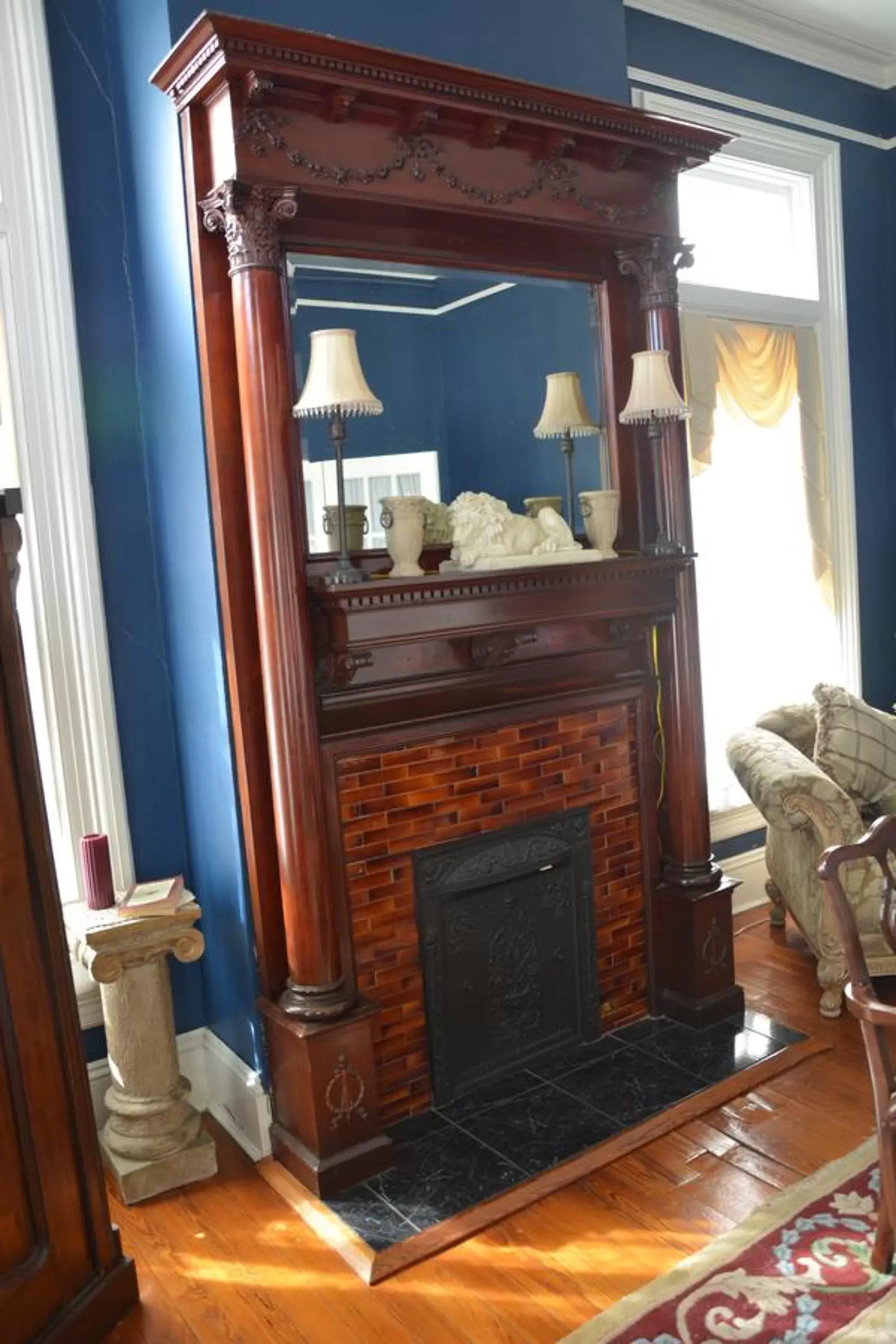 Library, Lobby/Reception in Page House Bed & Breakfast