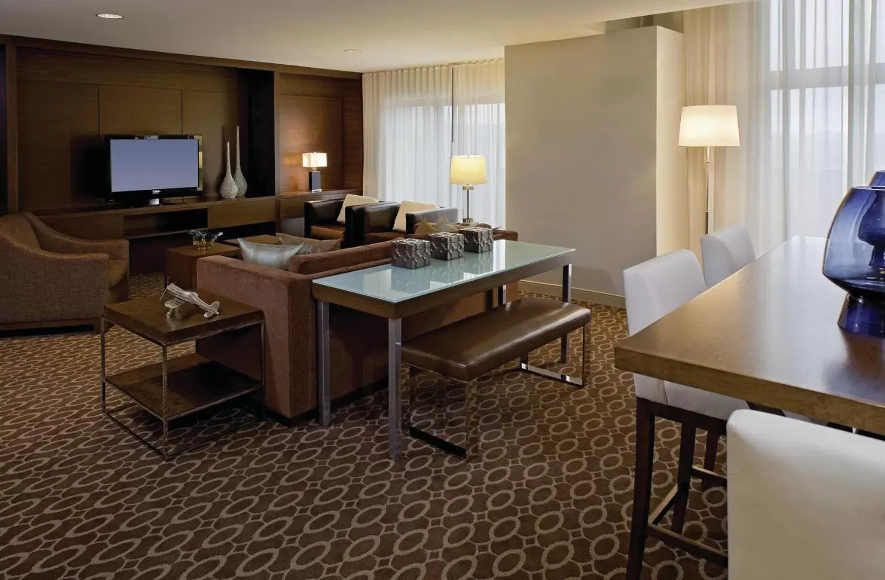 Deluxe Suite in Hyatt Regency O'Hare Chicago