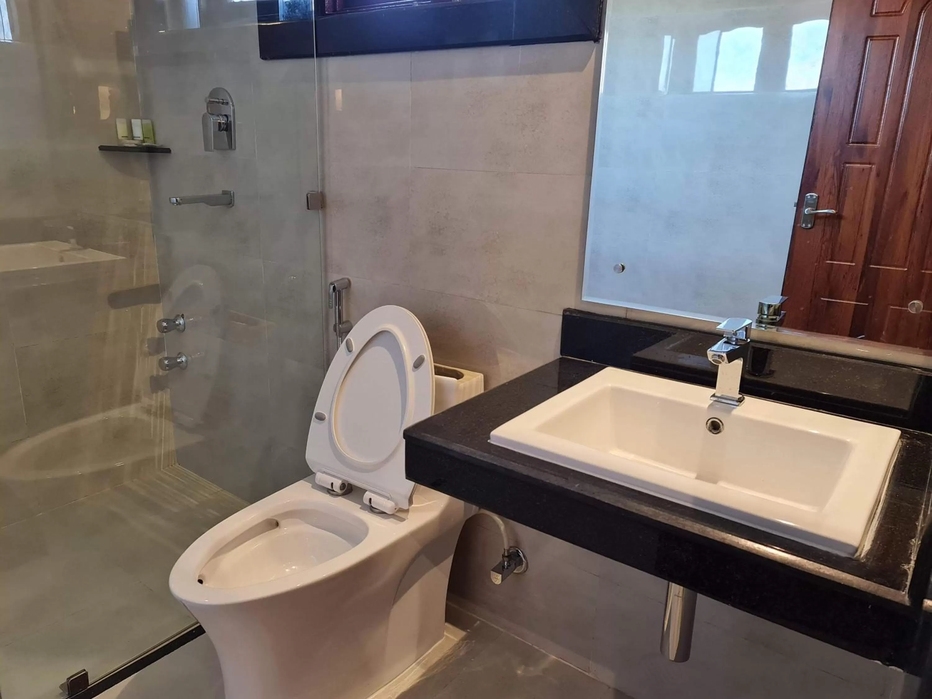 Bathroom in Hotel Middle Path & Spa