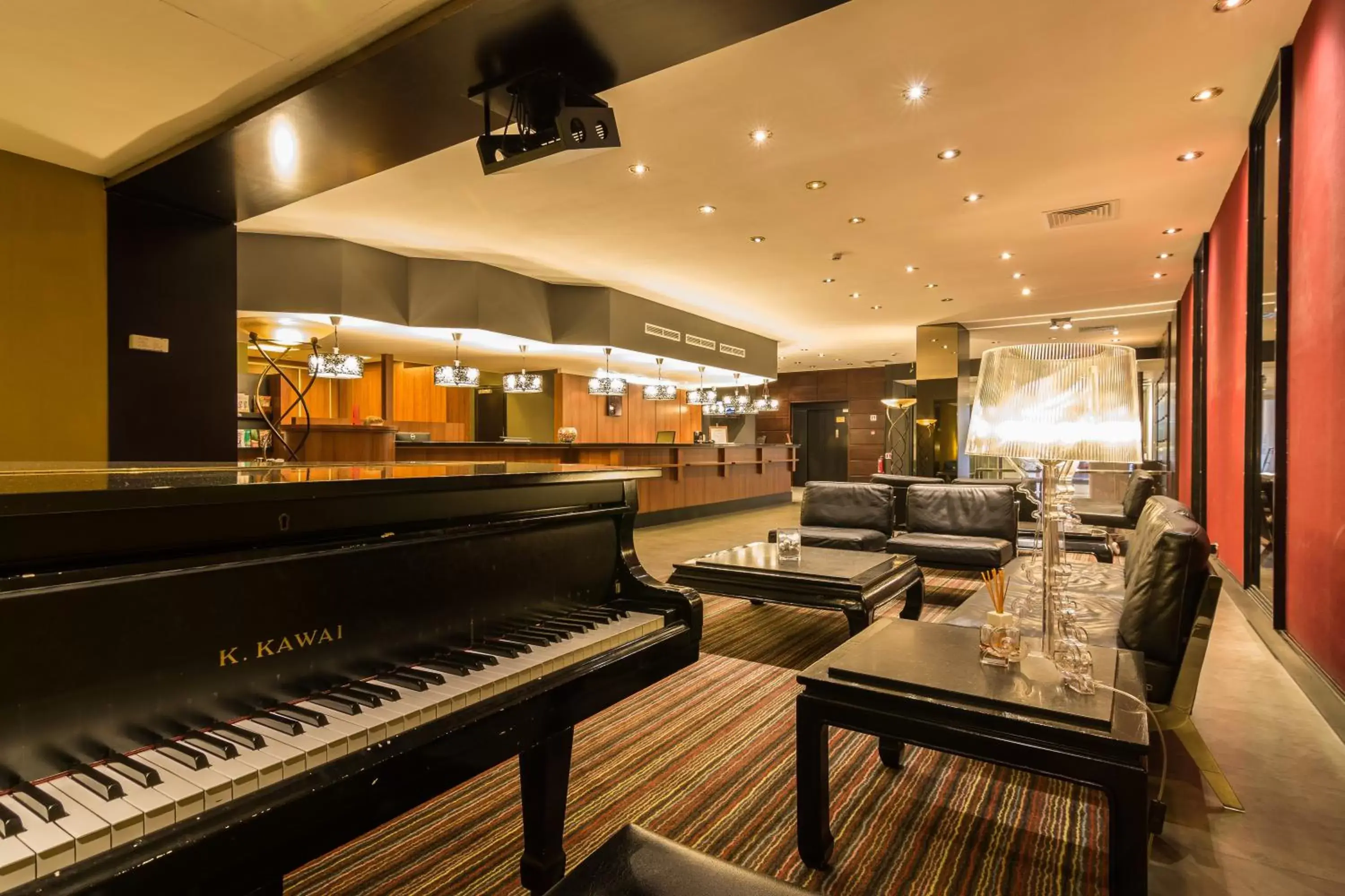 Lounge or bar, Lobby/Reception in De Keyser Hotel