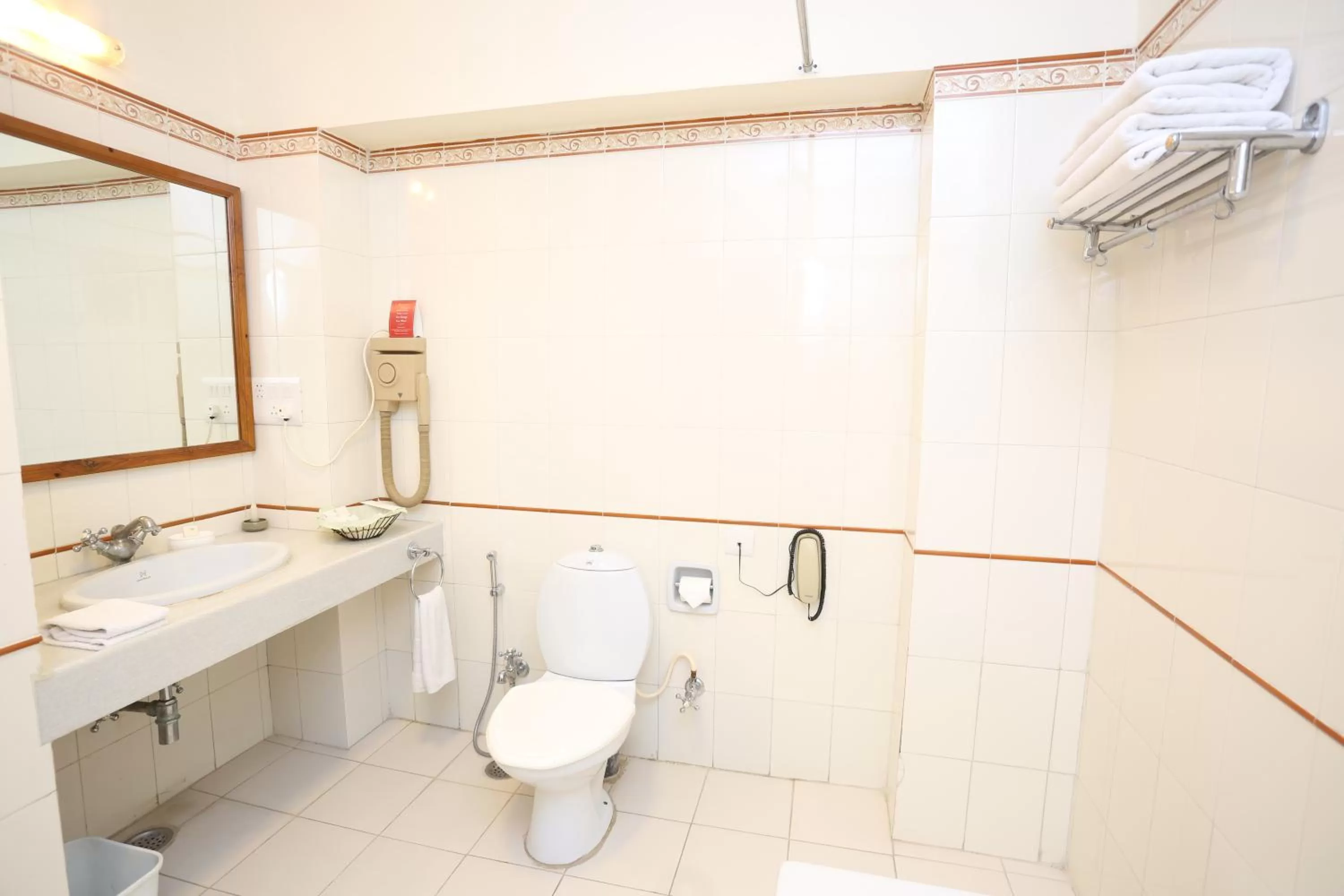 Bathroom in Garden Hotel - Heritage by HRH Group of Hotels