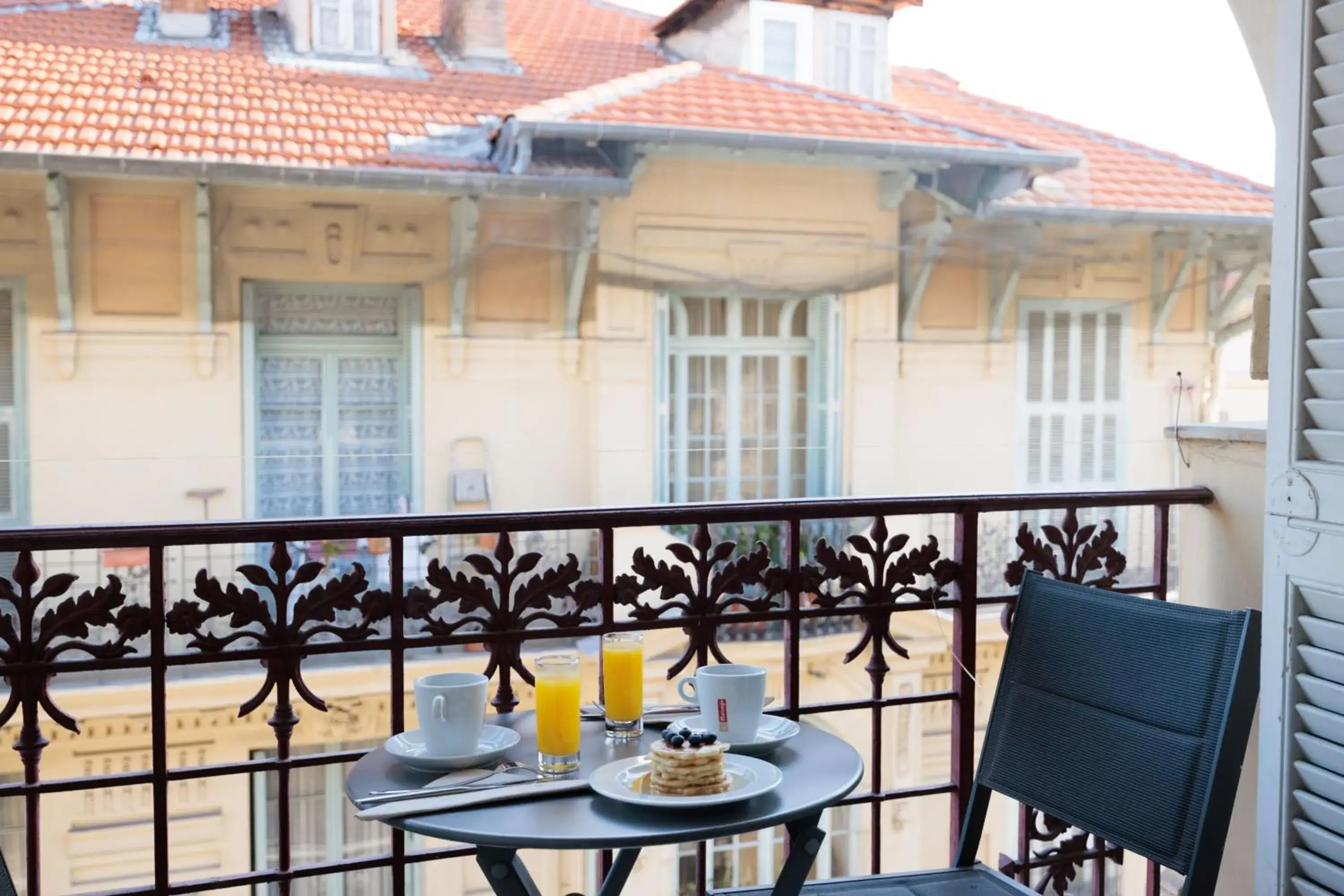 View (from property/room) in Best Western Plus Hôtel Massena Nice