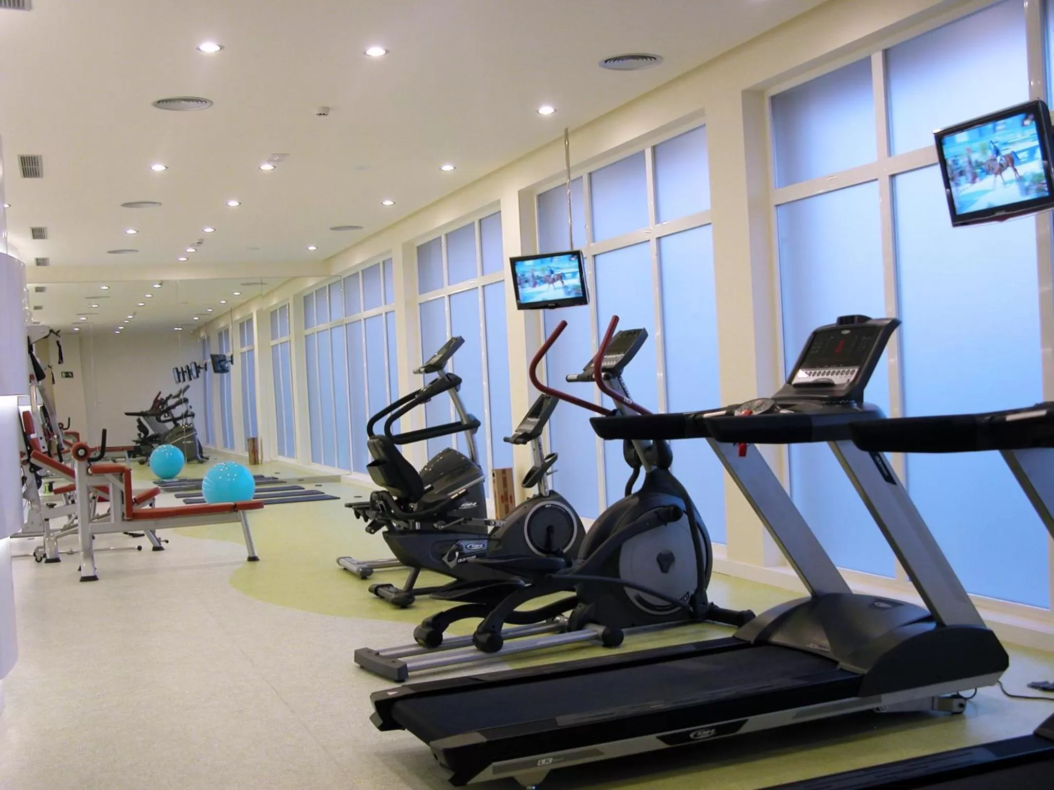 Fitness centre/facilities in Hotel Palacio Albacete & SPA