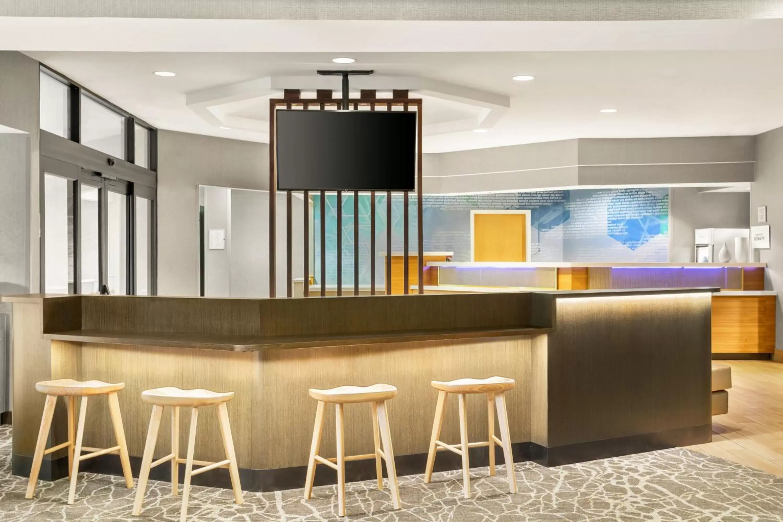 Lobby or reception, Lounge/Bar in SpringHill Suites Boston Andover