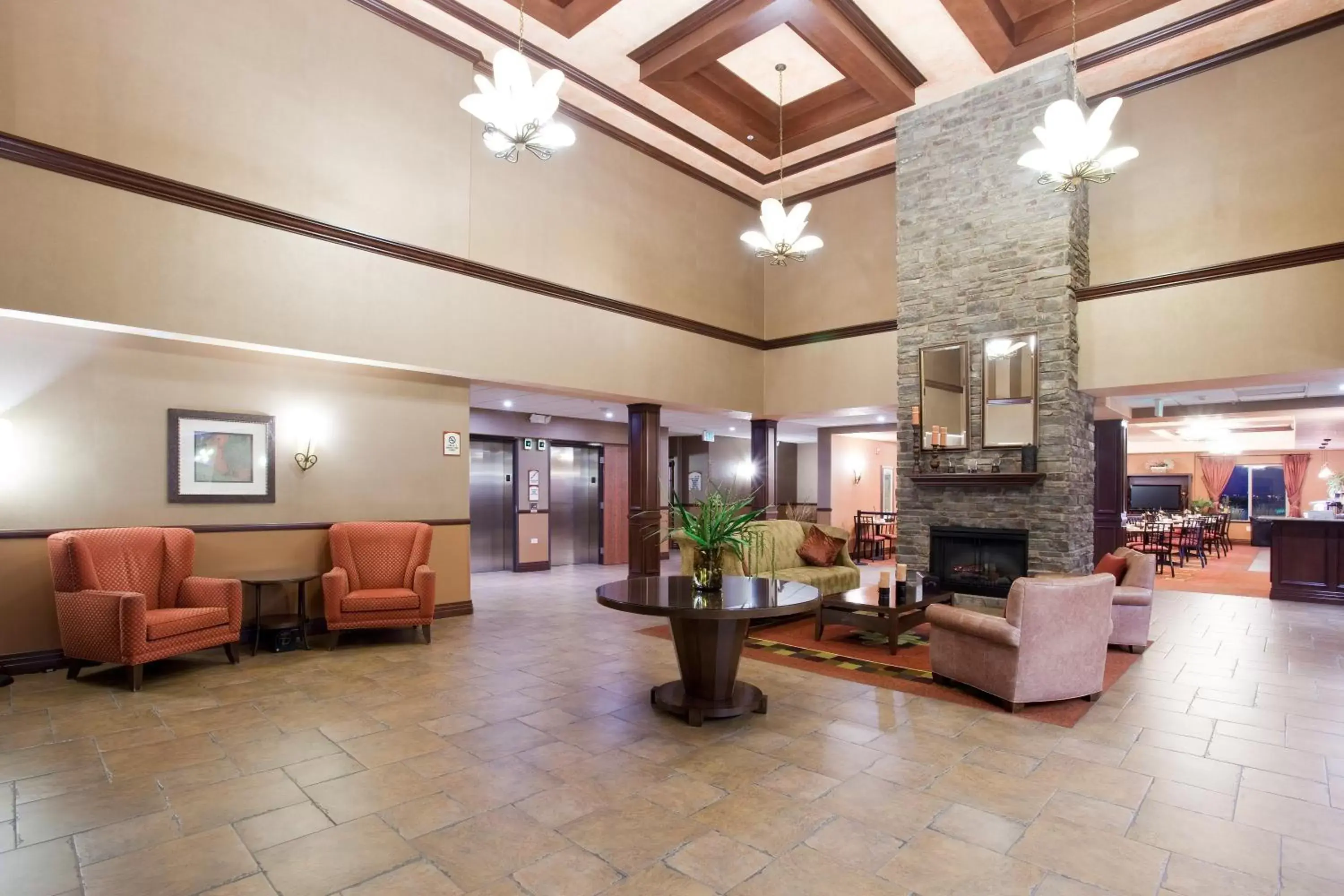 Lobby or reception, Lobby/Reception in Holiday Inn Denver-Parker-E470/Parker Road, an IHG Hotel