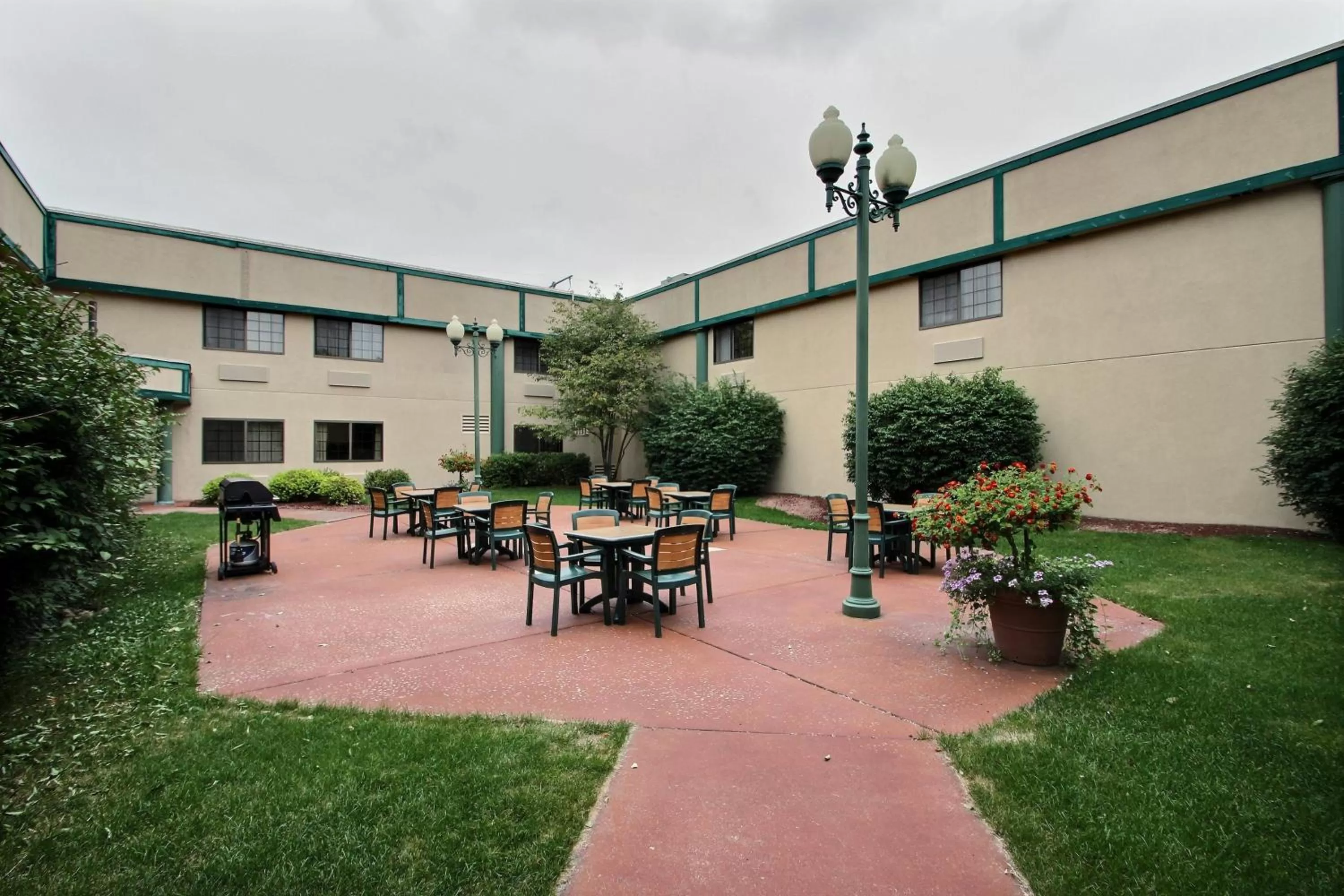 Patio in Baymont by Wyndham Madison West/Middleton WI West