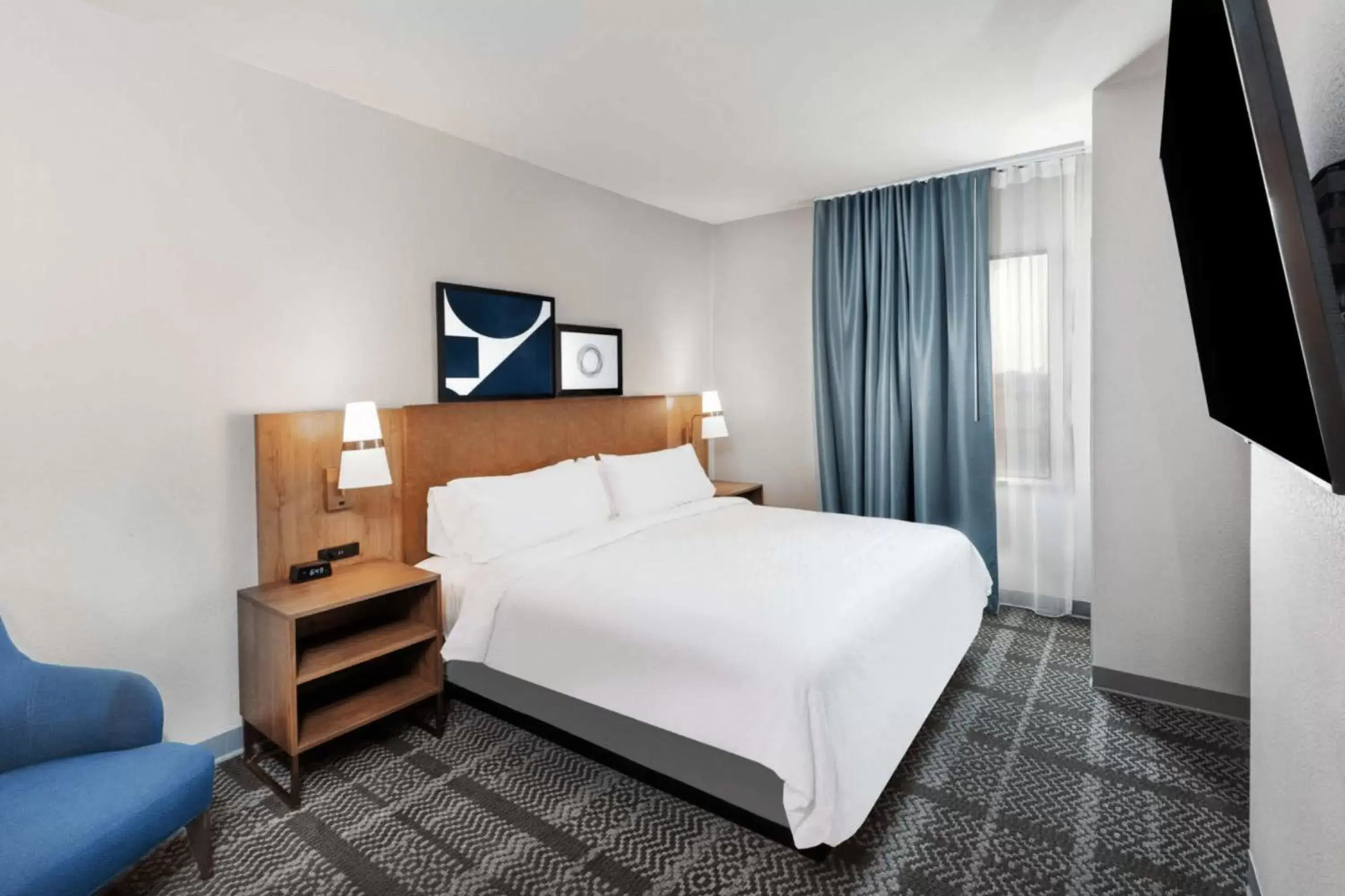 Photo of the whole room, Bed in Staybridge Suites Waco South - Woodway, an IHG Hotel