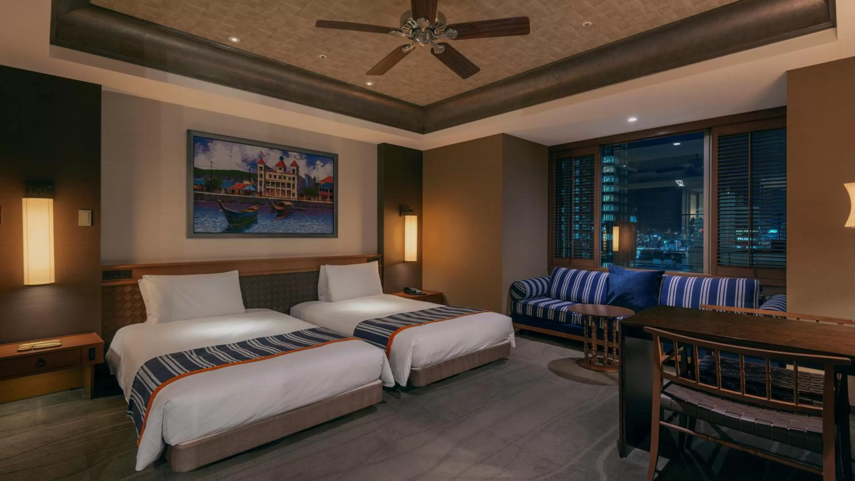 Deluxe Corner Twin Room - City Side with Complimentary Mini-bar in The ORIENT