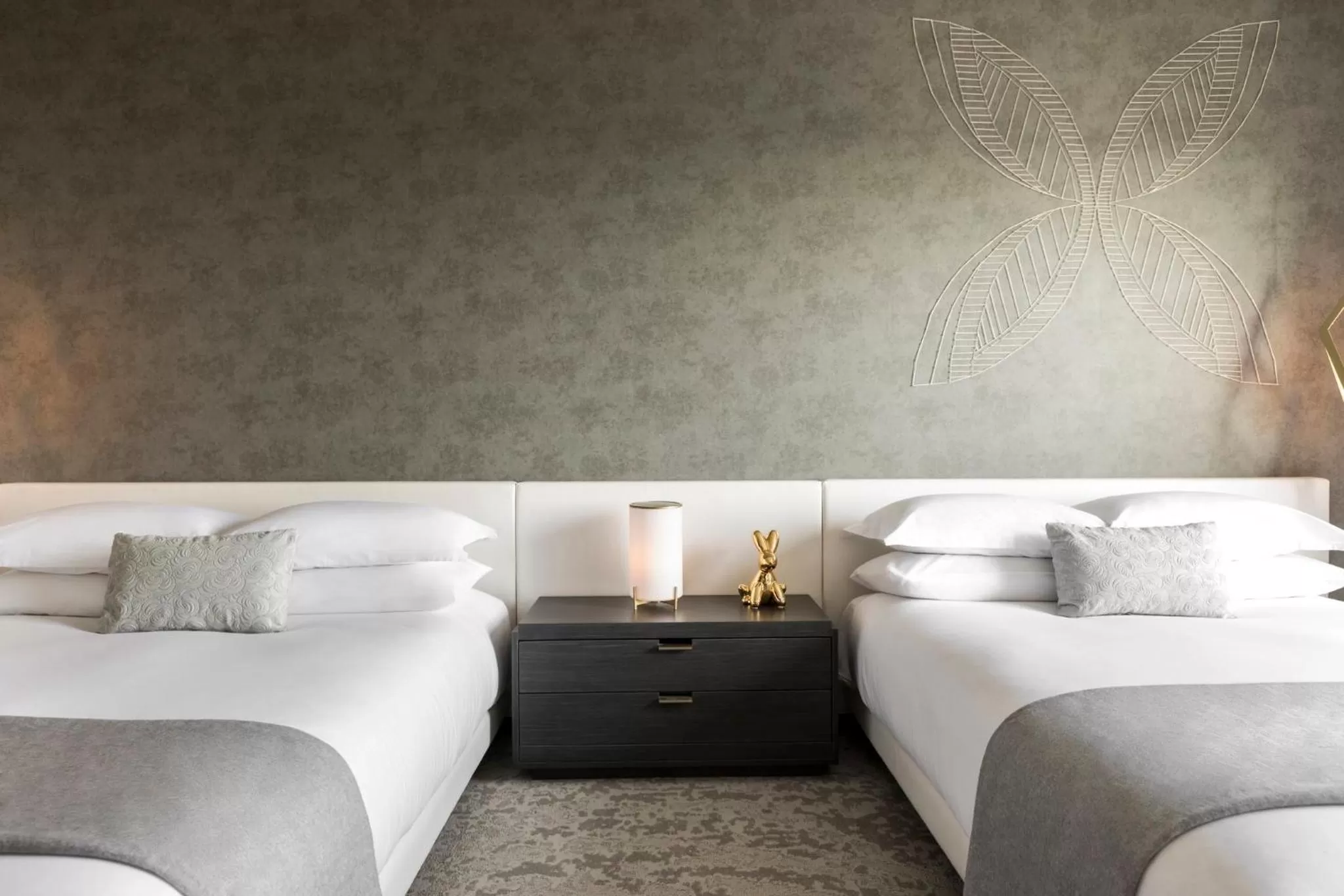 Photo of the whole room, Bed in Kimpton La Peer Hotel West Hollywood by IHG