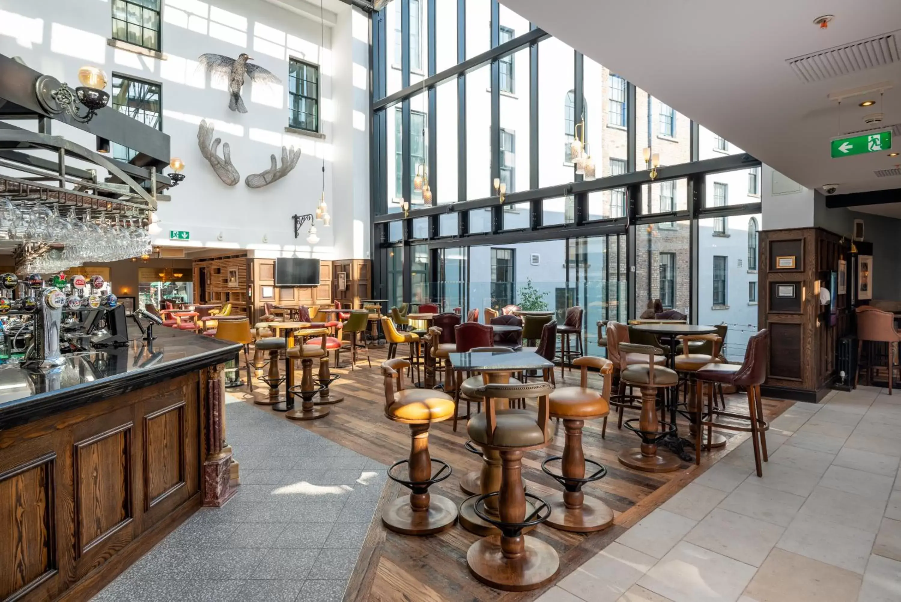 Lounge or bar, Restaurant/Places to Eat in Keavan's Port Hotel , Dublin